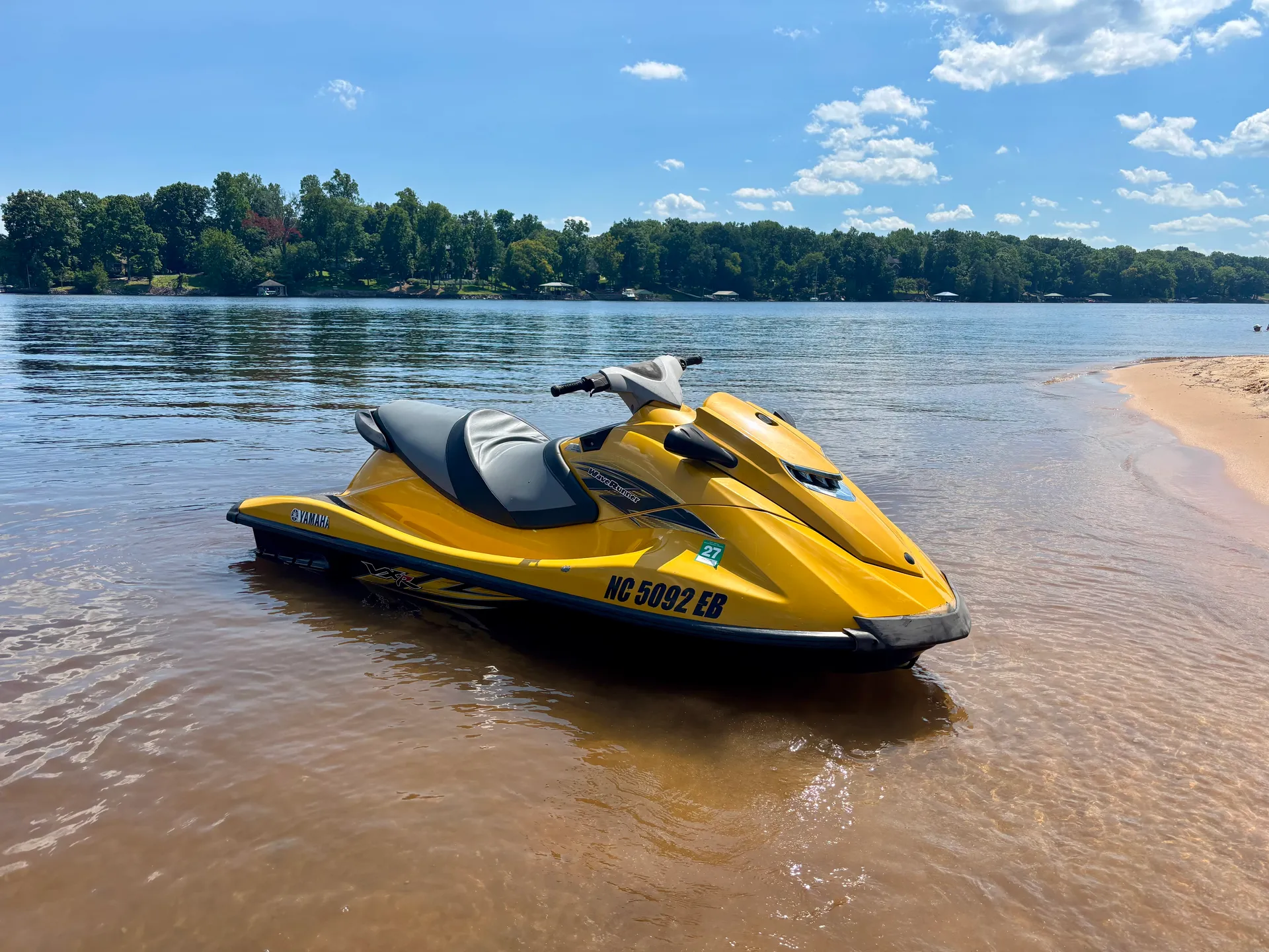 Yamaha WaveRunner VXR – High-Performance 2-Seater Jet Ski