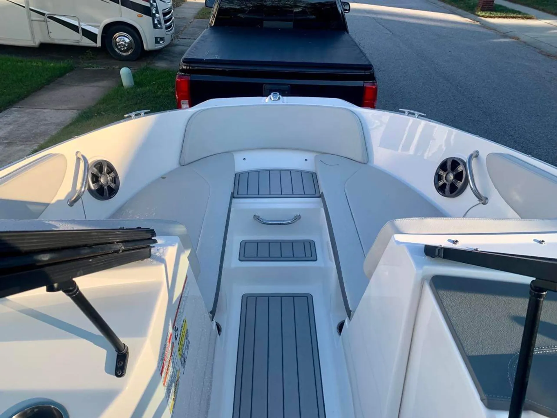 SEA RAY BOATS SPX 190 OB in Baltimore, MD — photo 5