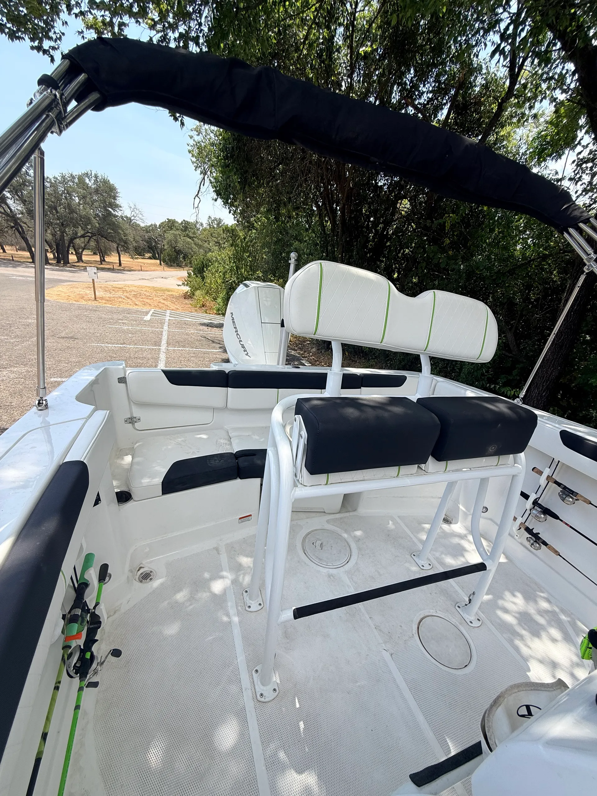 TAHOE BY TRACKER MARINE 2150 CC in Belton, TX — photo 4