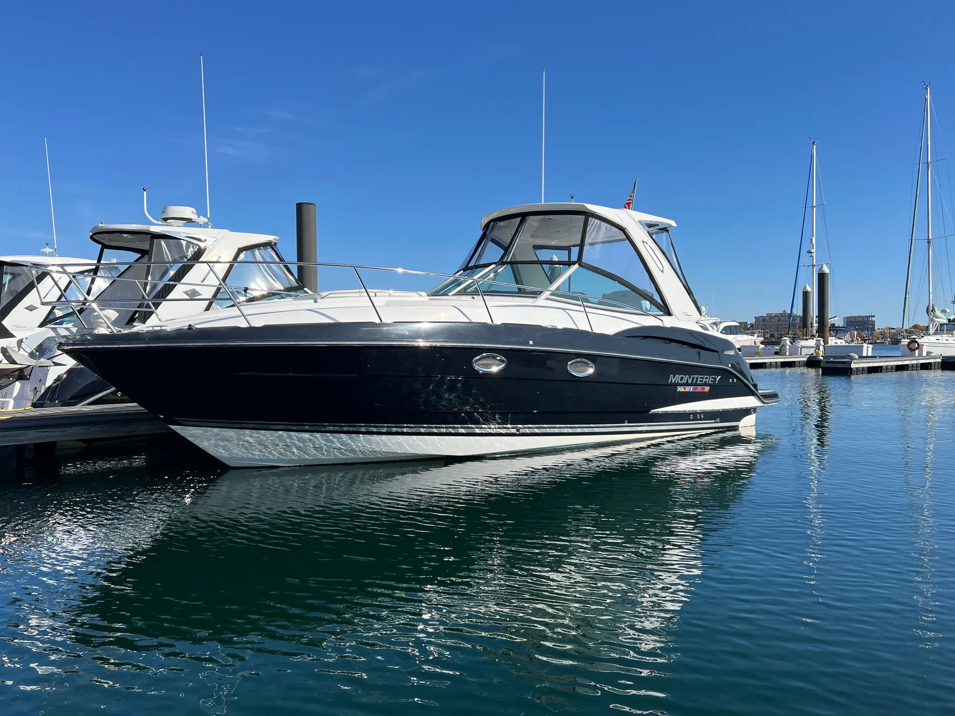 Monterey Boats 335 in Boston, MA — photo 7