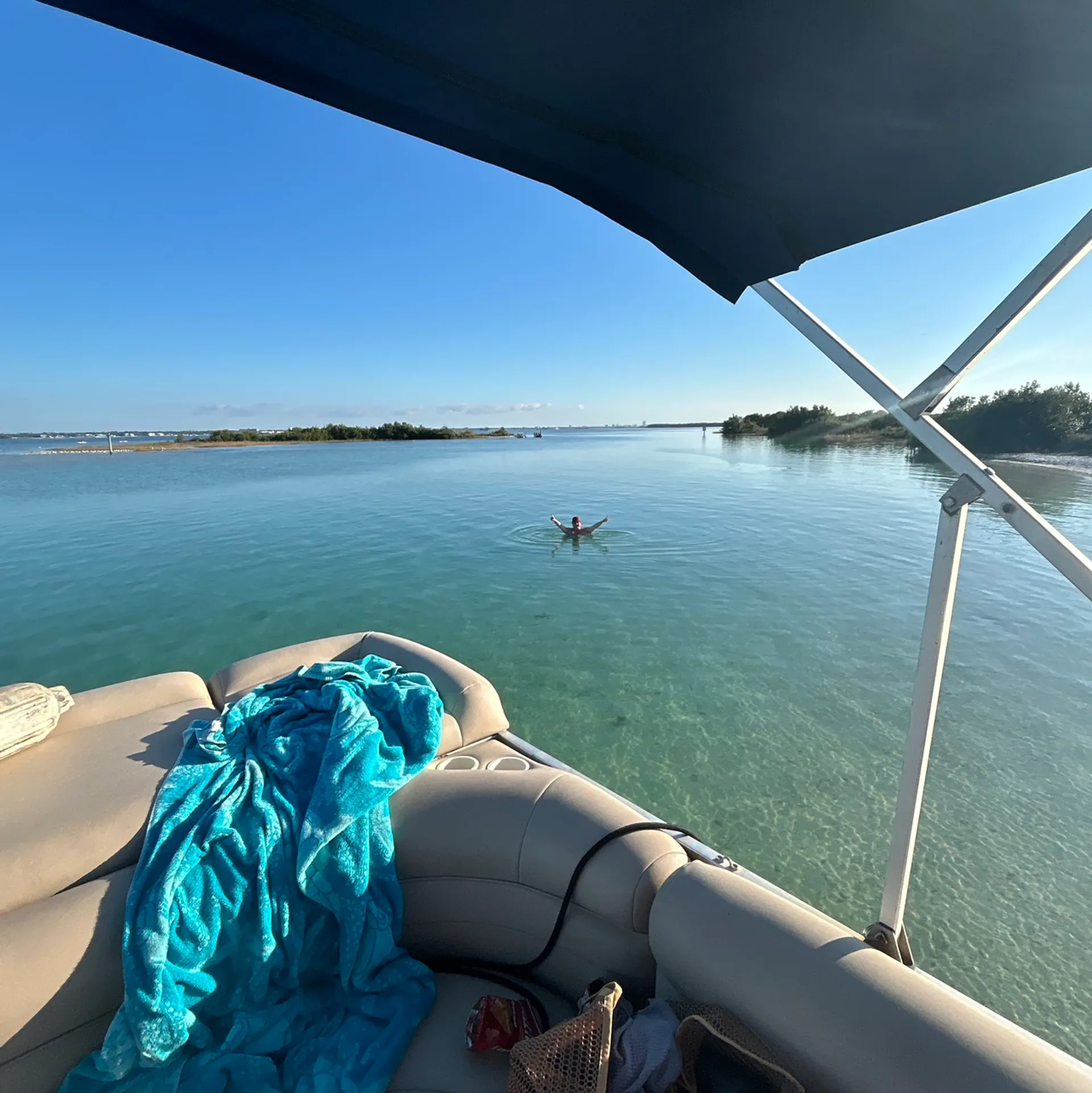 SUN TRACKER BY TRACKER MARINE PARTY BARGE 24  in Clearwater, FL — photo 7
