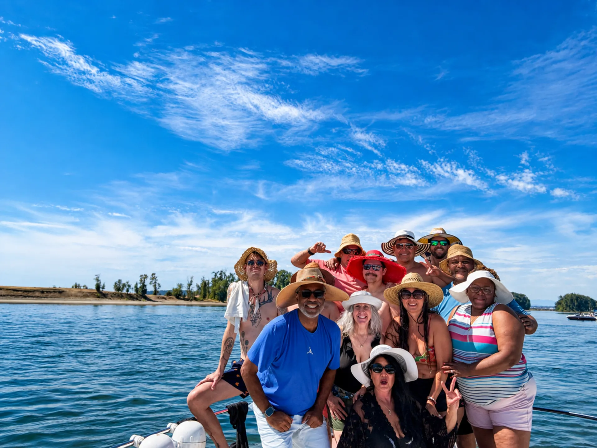 “Explore Portland &amp; the Columbia Gorge by Private Yacht” 