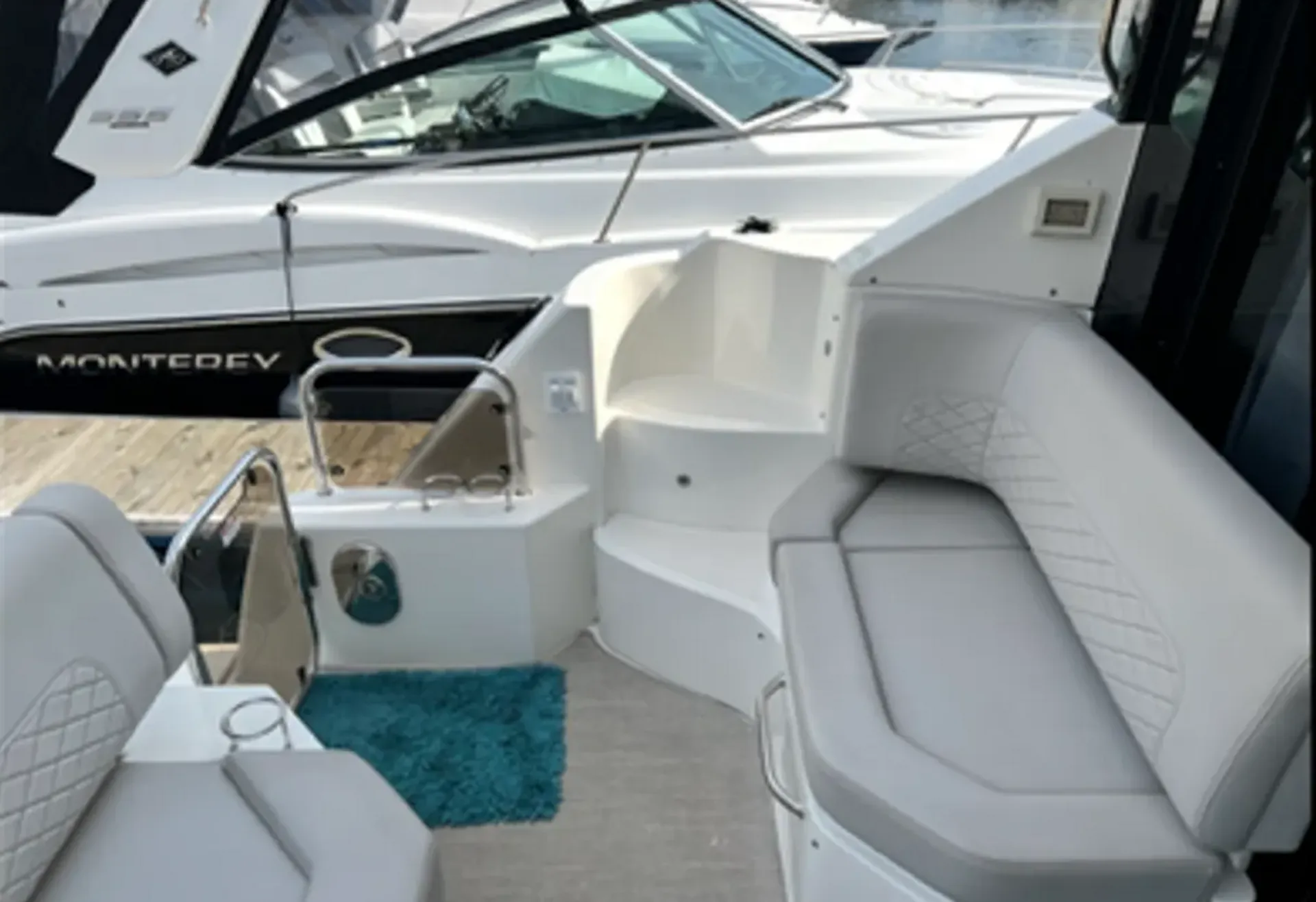 SEA RAY BOATS SUNDANCER 460 ZEUS DRIVE in Chicago, IL — photo 10