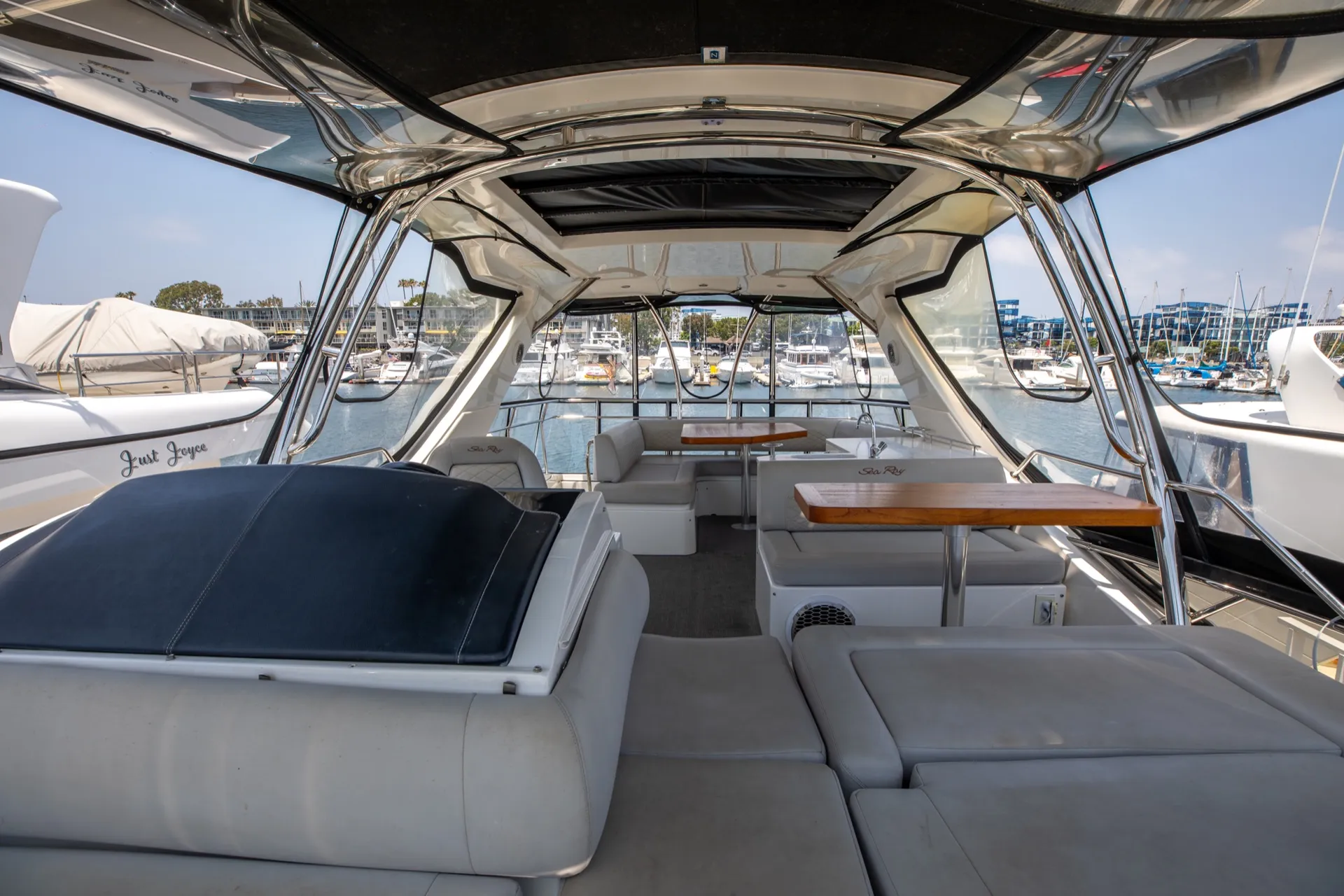 SEA RAY BOATS FLY 510 ZEUS DRIVE in Marina del Rey, CA — photo 2