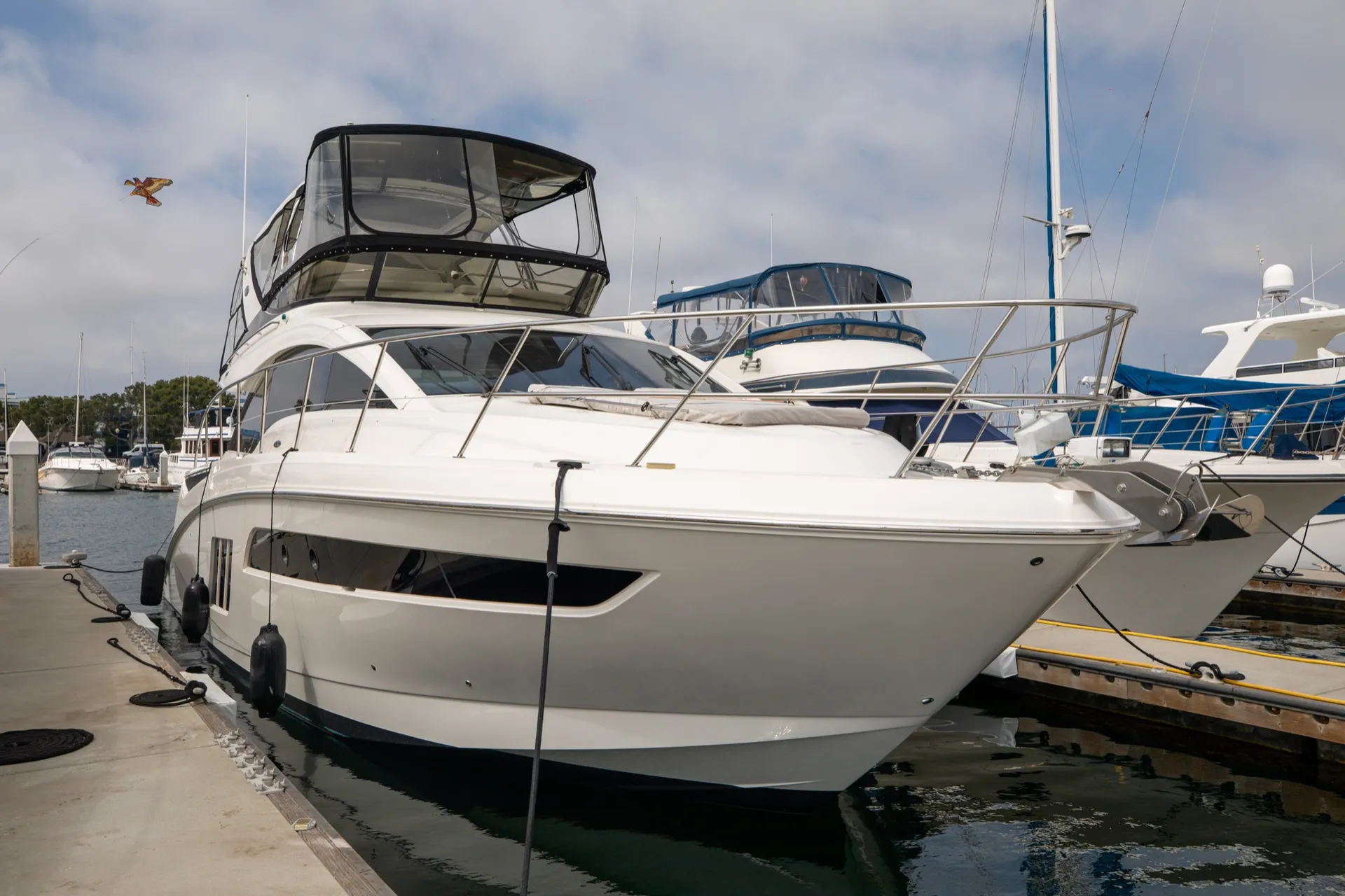 SEA RAY BOATS FLY 510 ZEUS DRIVE in Marina del Rey, CA — photo 5