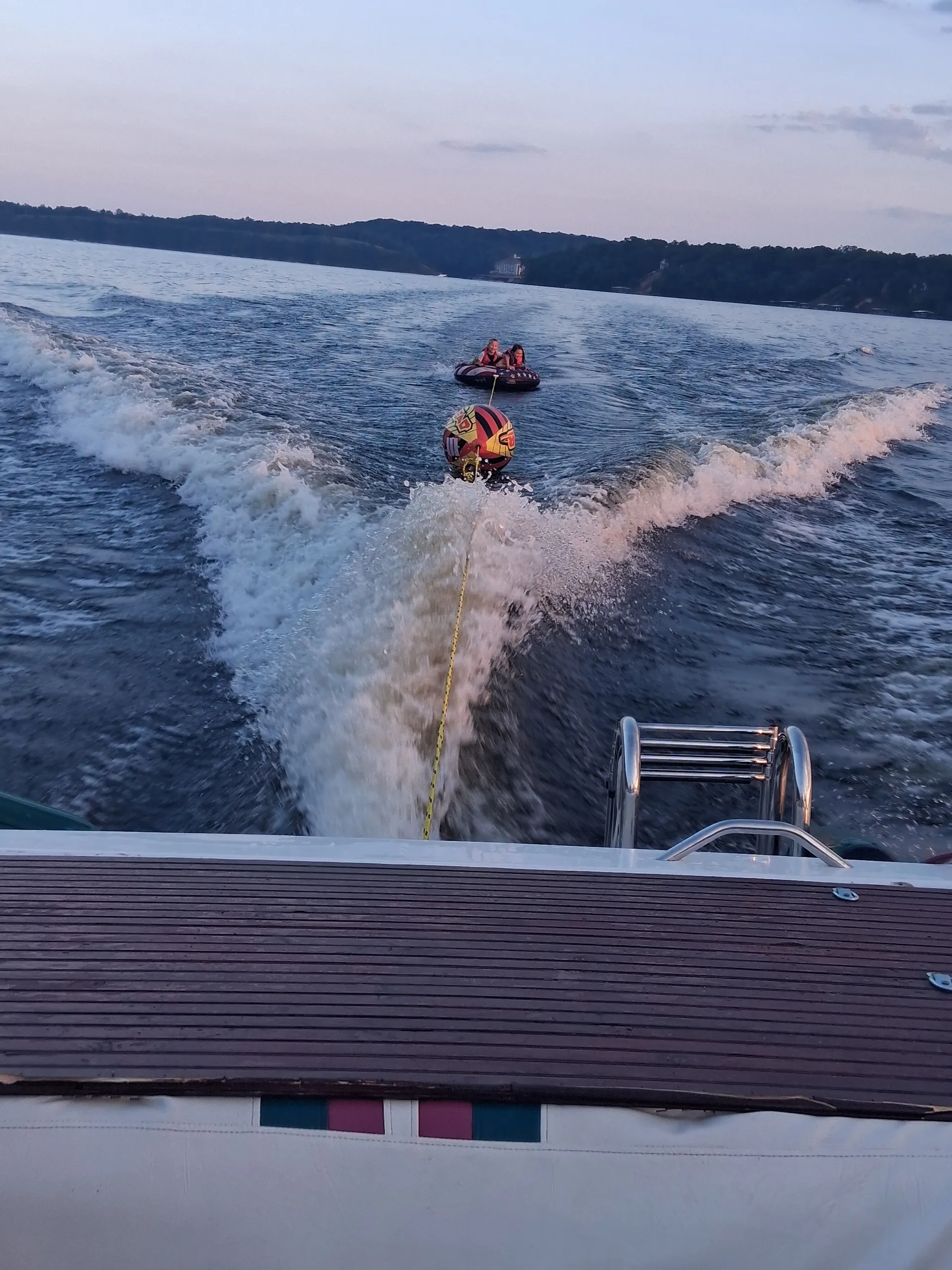 Lake of the Ozarks, Osage River, and Missouri River speed boat!