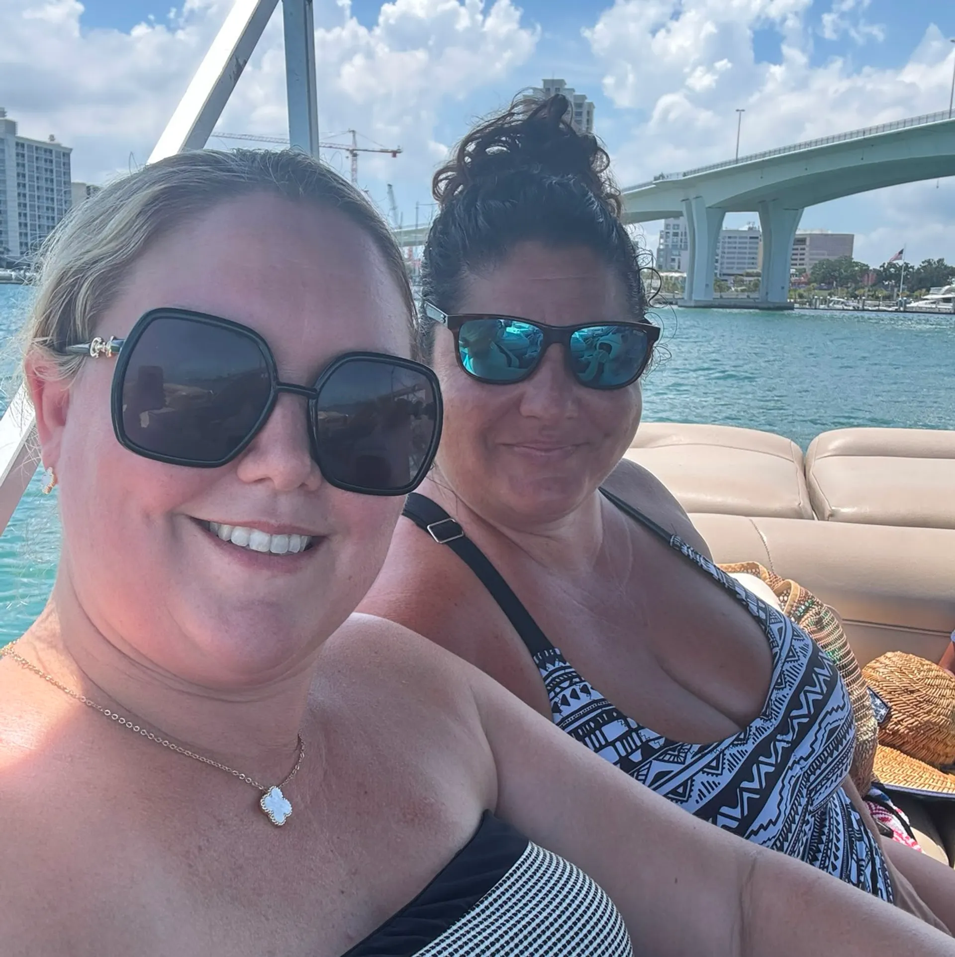 SUN TRACKER BY TRACKER MARINE PARTY BARGE 24  in Clearwater, FL — photo 5