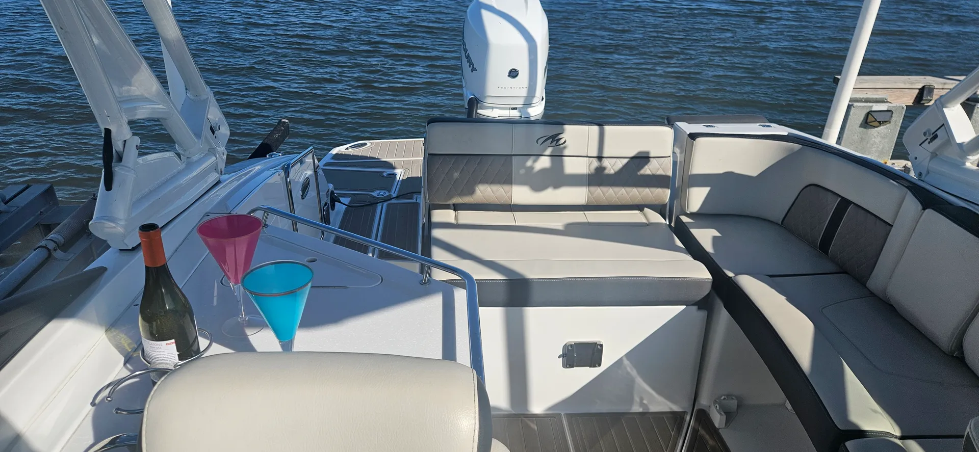 MONTEREY BOATS M-65 in Charleston, SC — photo 2