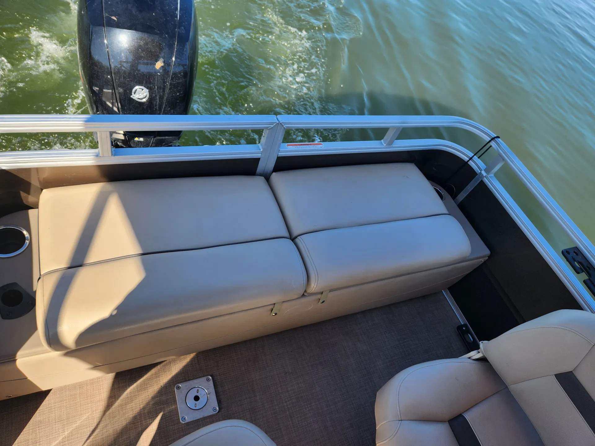 Suntracker 22' Sport Fish DLX in Huachuca City, AZ — photo 7