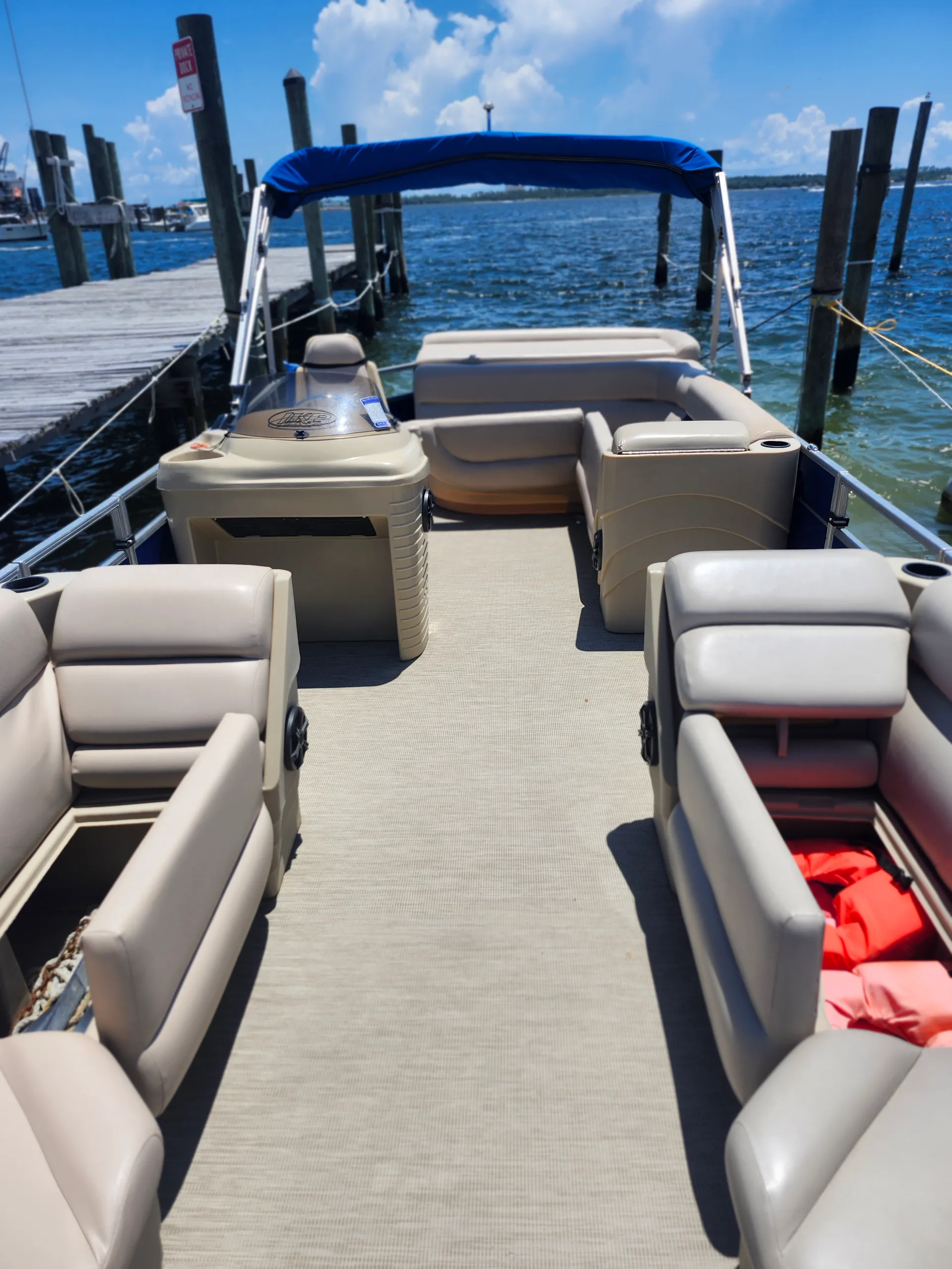 Leisure Kraft Pontoon Half Shade 2425 CS in Panama City, FL — photo 4