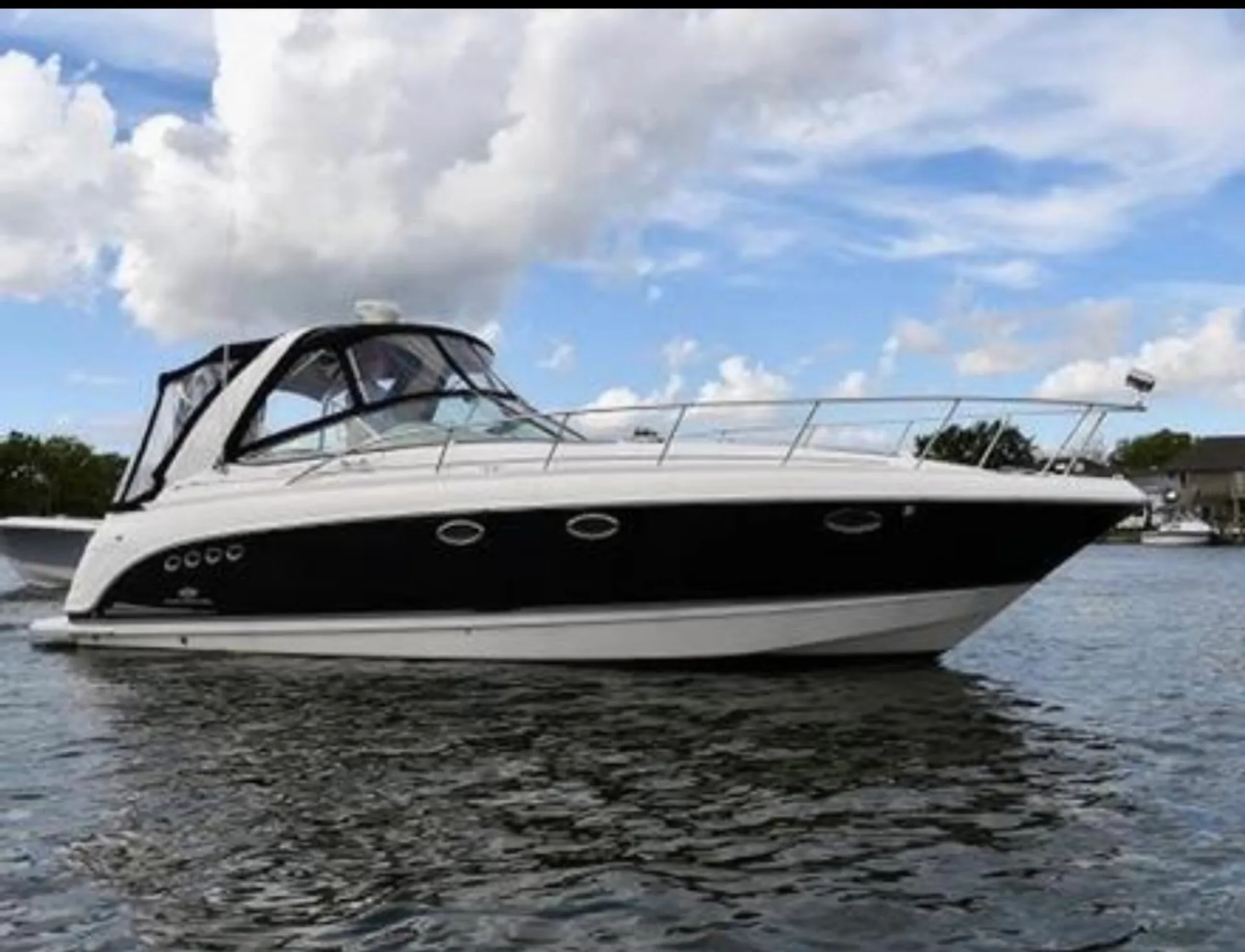 Chaparral 350 signature in Marina del Rey, CA