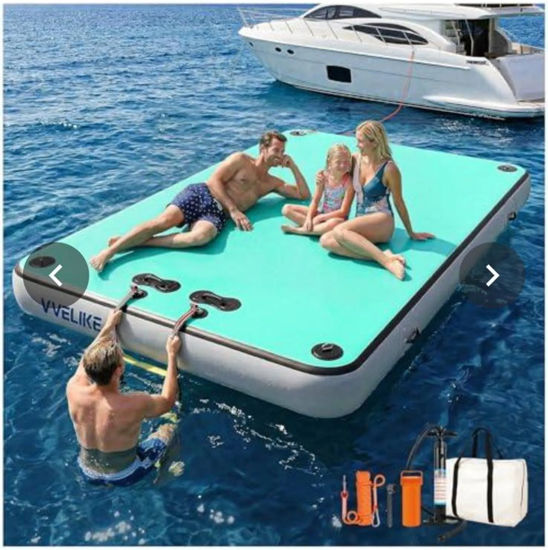 PARTY TRITOON BOAT 