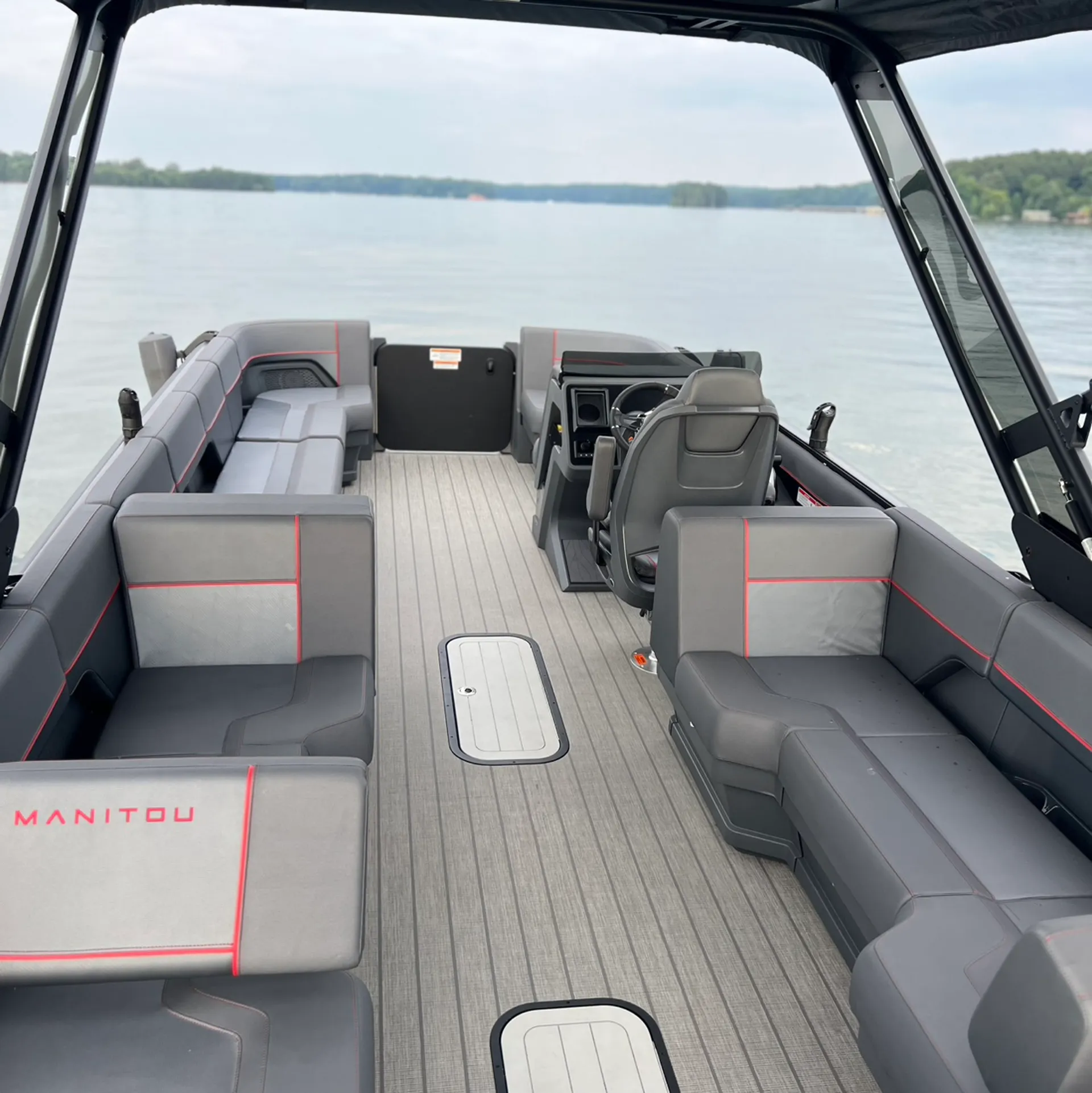 MANITOU PONTOON 24 EXPLORE MAX SWITCHBACK in Acworth, GA — photo 2