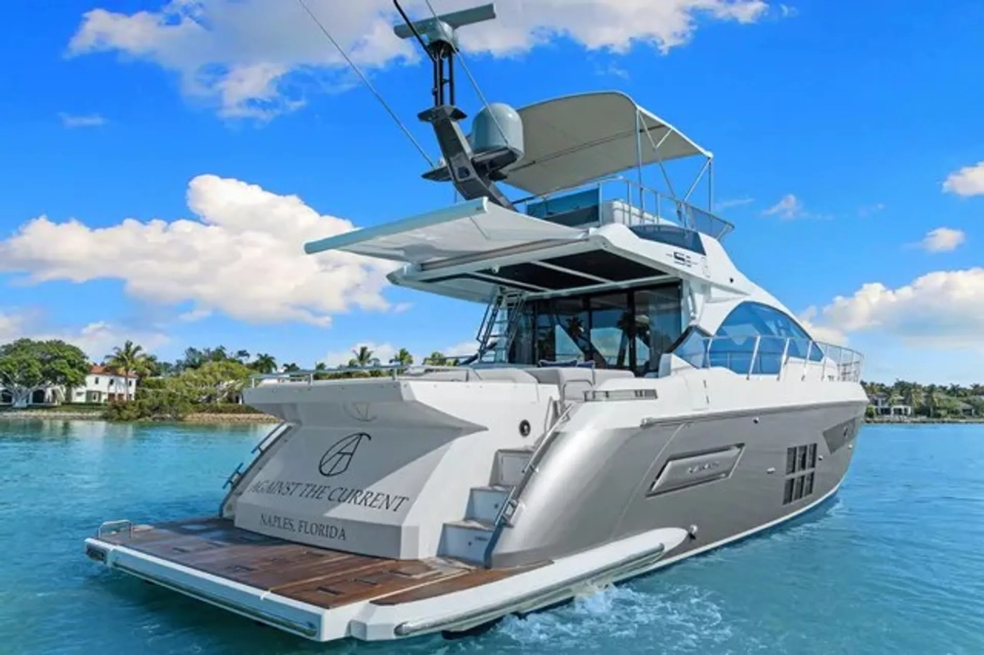 Azimut S6 in Riviera Beach, FL — photo 2