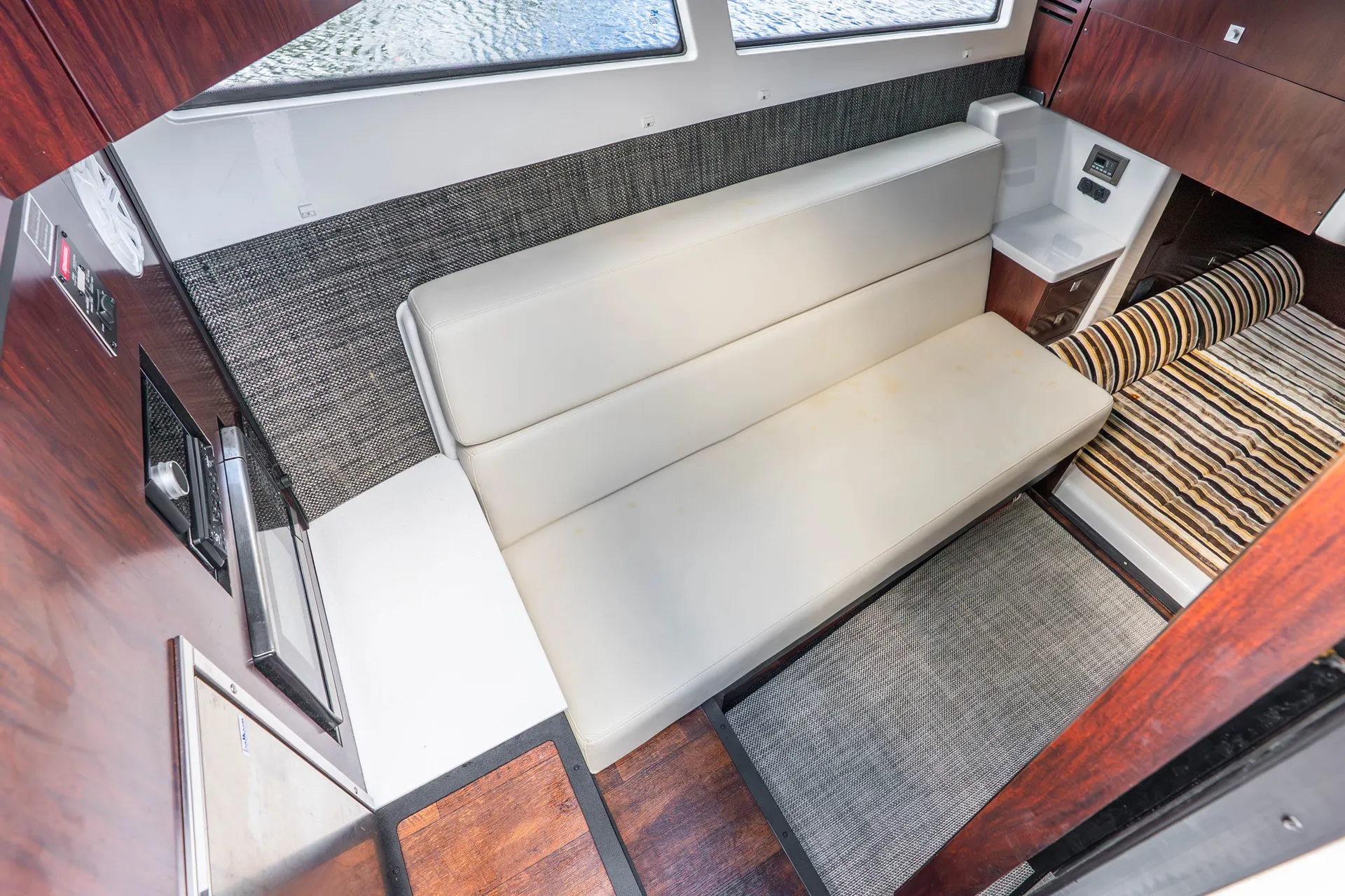 38ft Luxury Sport Yacht Charter in Newport Beach - Coastal - Dolphin 