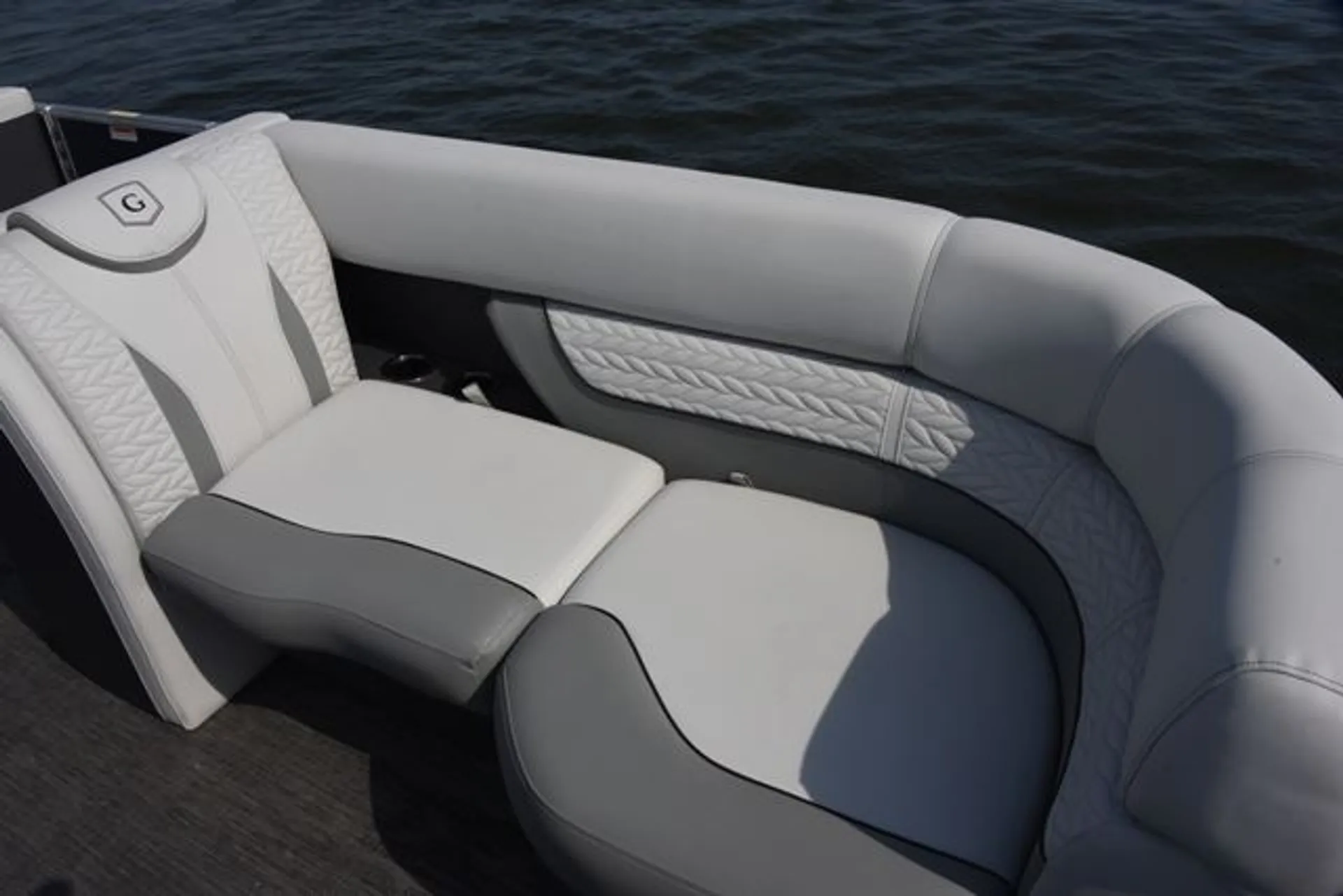 GODFREY MARINE MONACO 235 DFL IMPACT PLUS in Meredith, NH — photo 3
