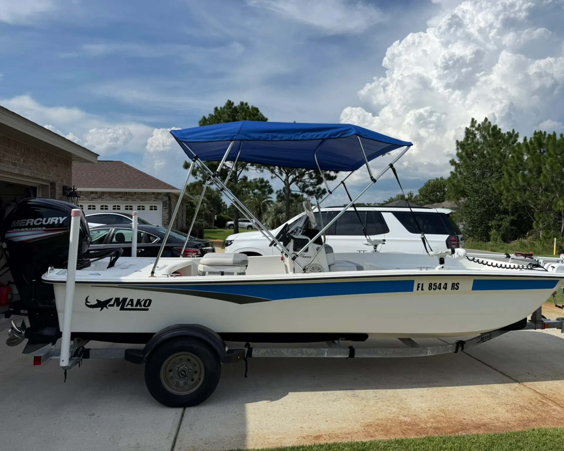 Mako Marine Pro Skiff 17ft CC 75 HP in Navarre, FL — photo 6