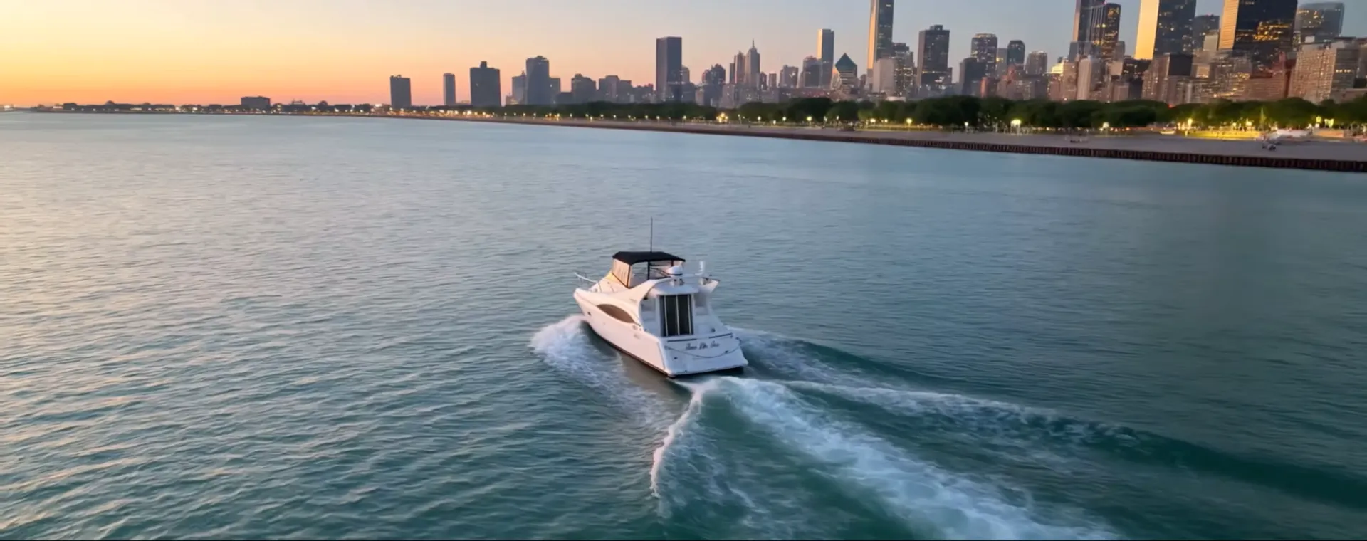 Carver Yachts 350 Mariner in Chicago, IL — photo 4