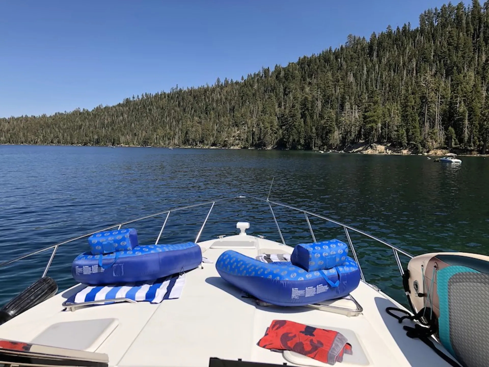 42' Formula 40 PC - Tahoe Luxury Motor Yacht