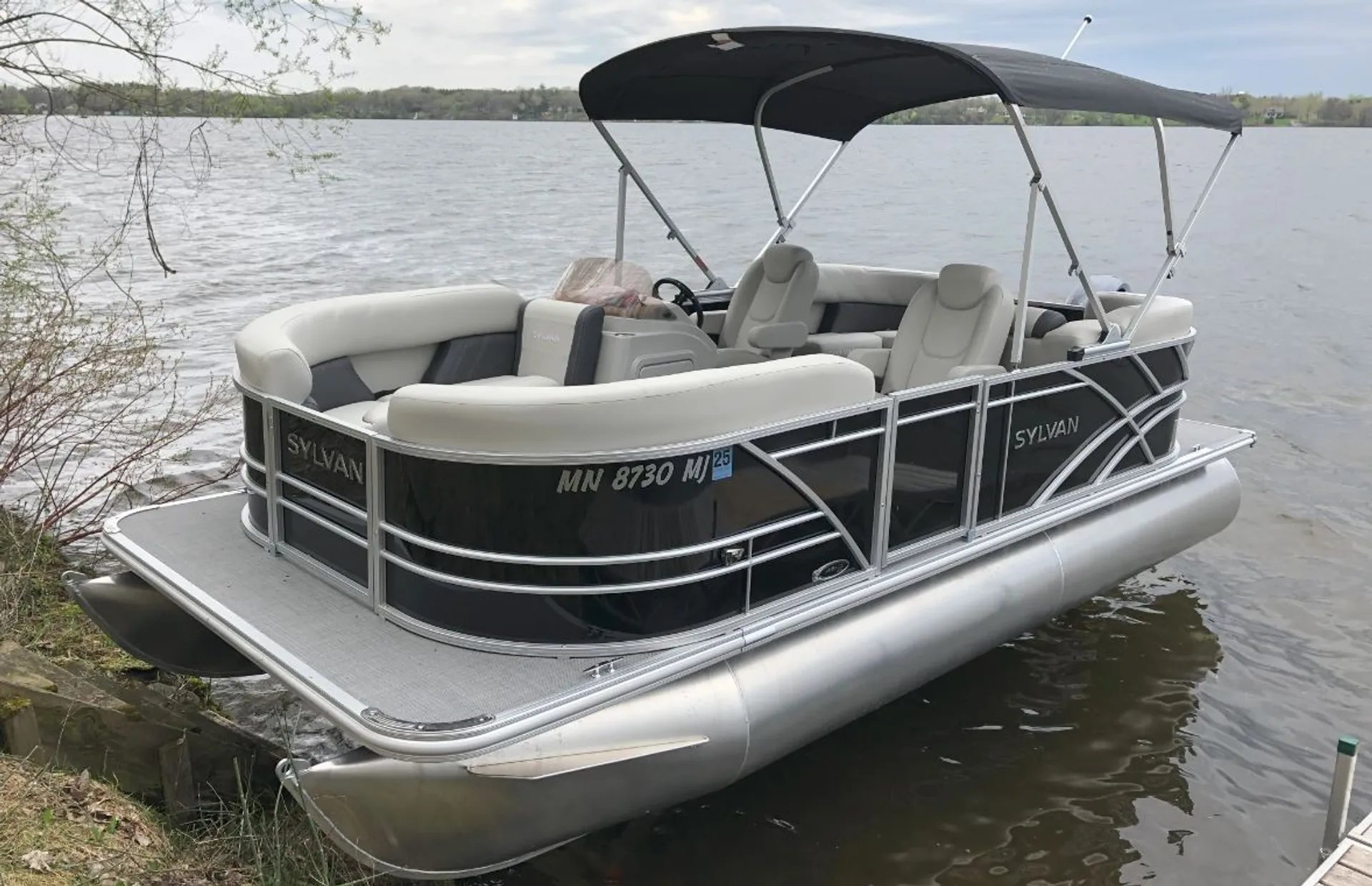 SYLVAN MARINE 8520 MIRAGE LZ in Sauk Centre, MN — photo 2