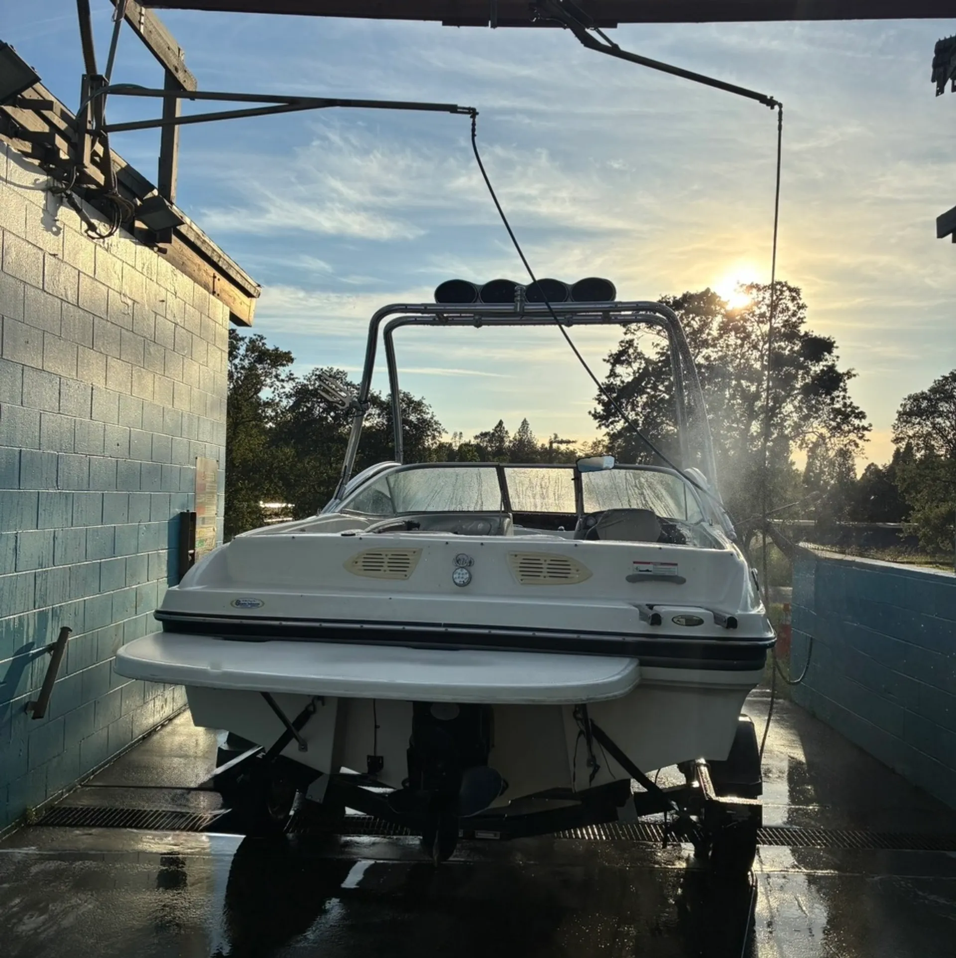 Lake Tahoe 20.5 ft Bowrider 