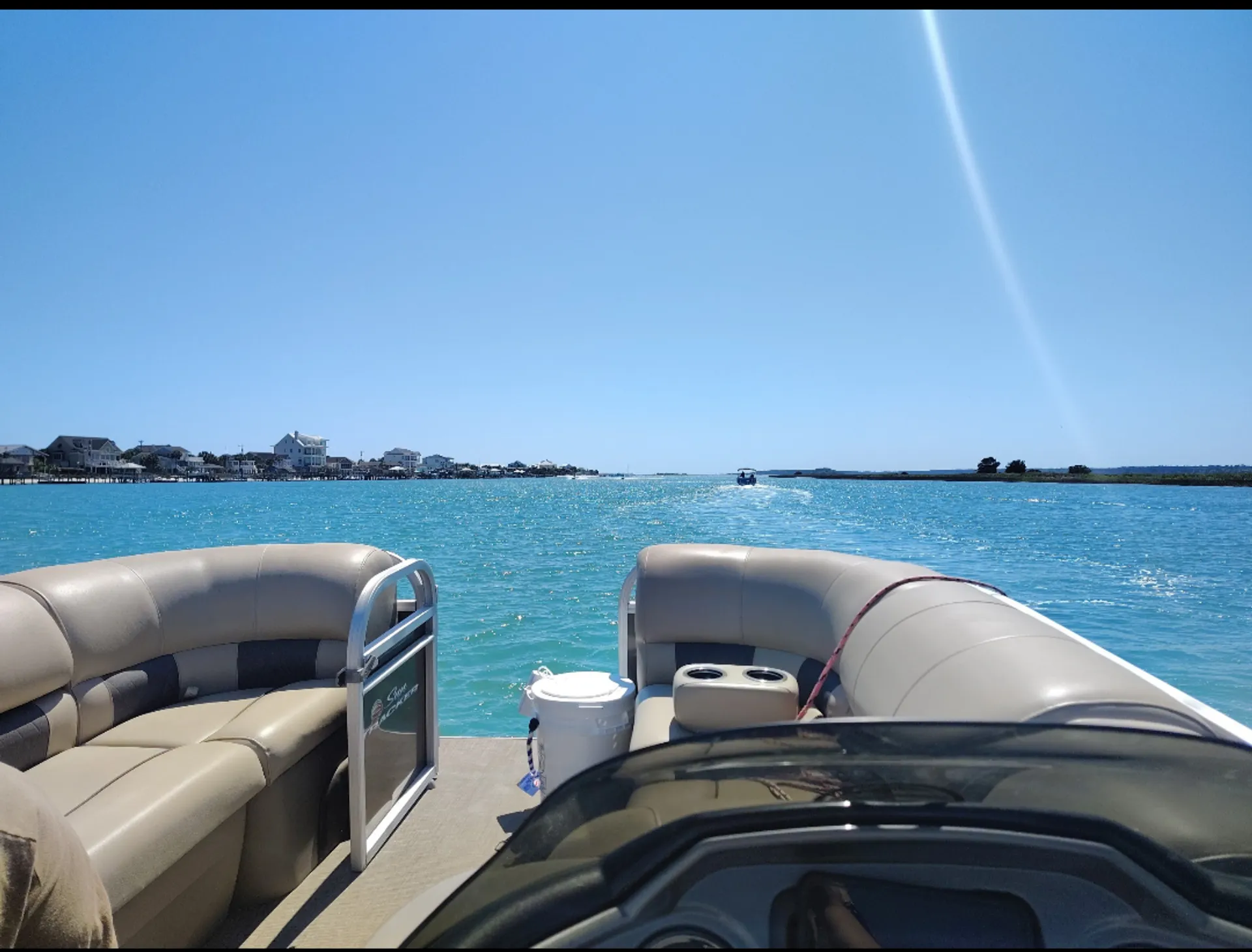 SUN TRACKER PARTY BARGE 22 DLX in Myrtle Beach, SC