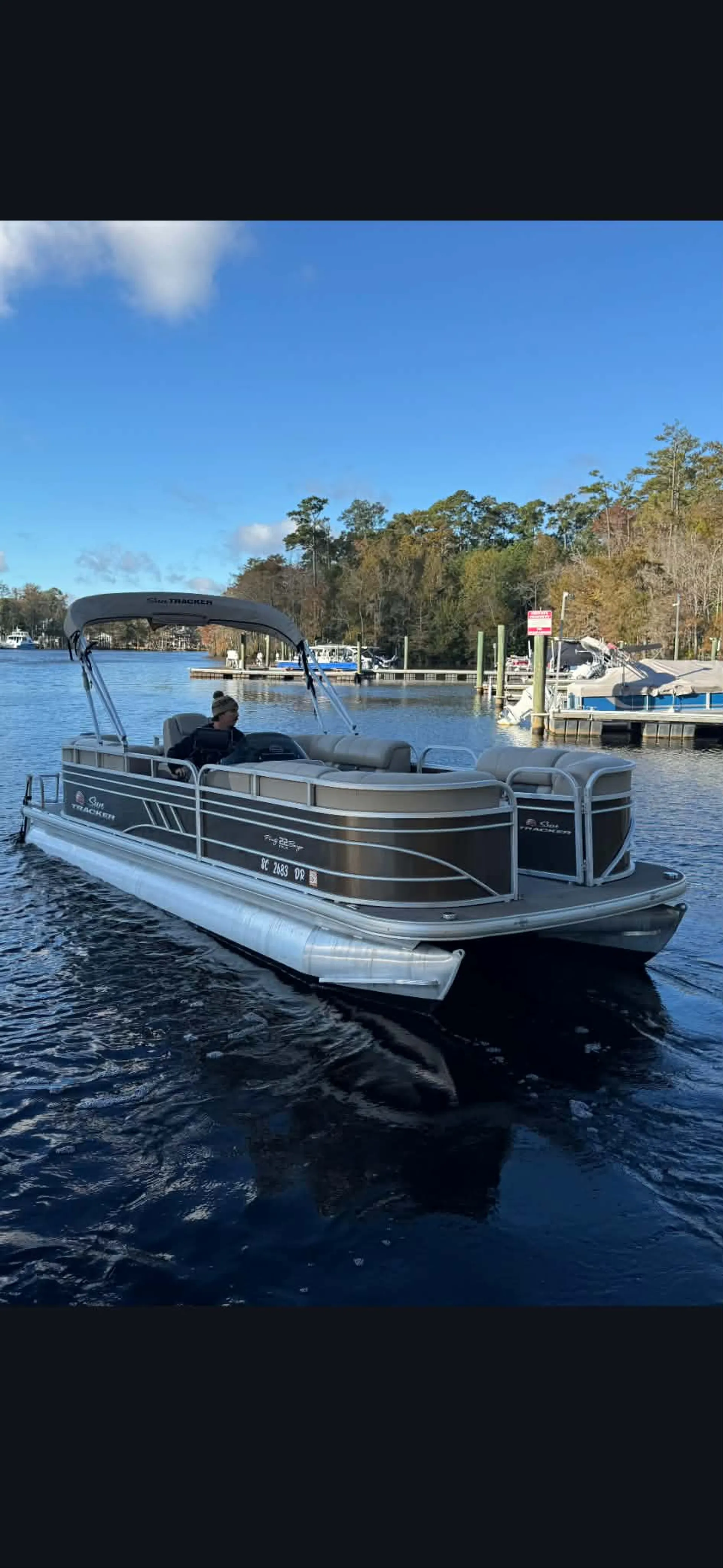 SUN TRACKER PARTY BARGE 22 DLX in Myrtle Beach, SC — photo 2