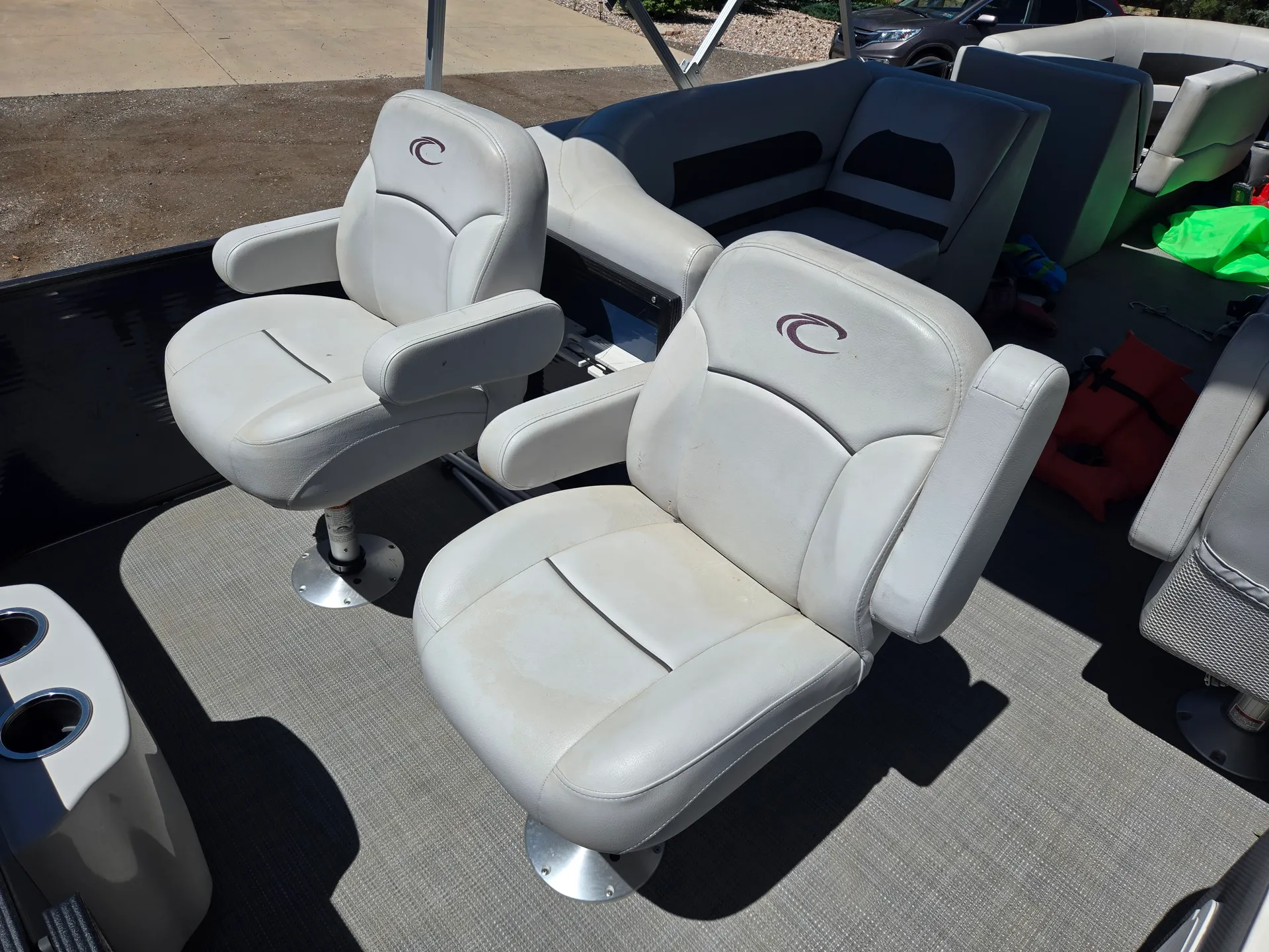 CREST PONTOONS 220 SF CREST I FISH TRITOON in Wellington, CO — photo 4