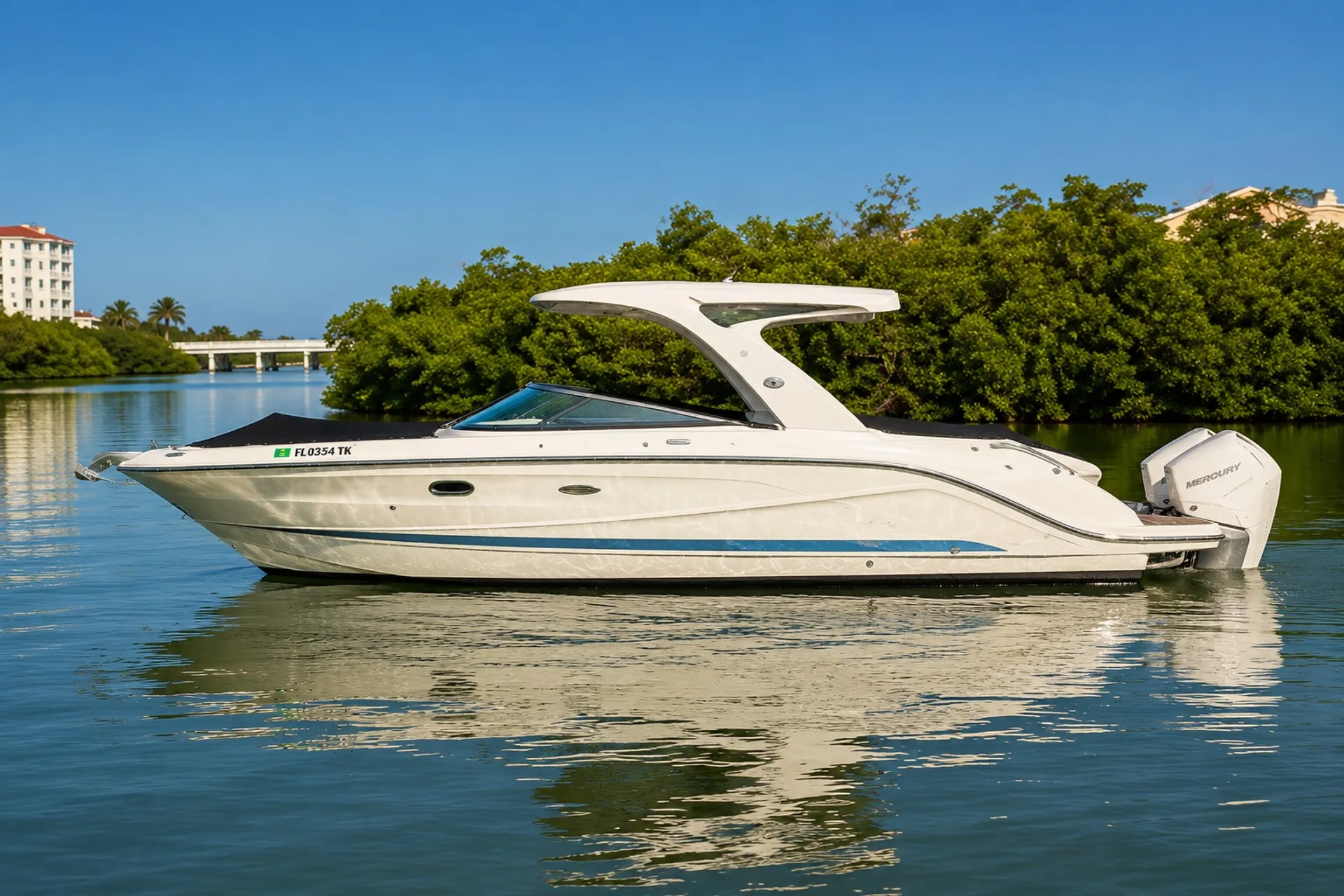 SEA RAY BOATS 310 SLX OB in Naples, FL