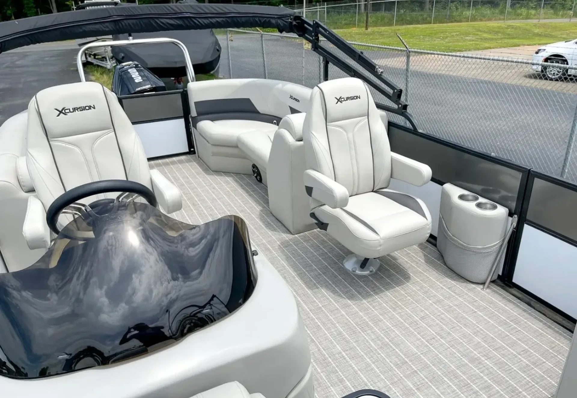 XCURSION PONTOON 243 RFX SPORT in Mooresville, NC — photo 3