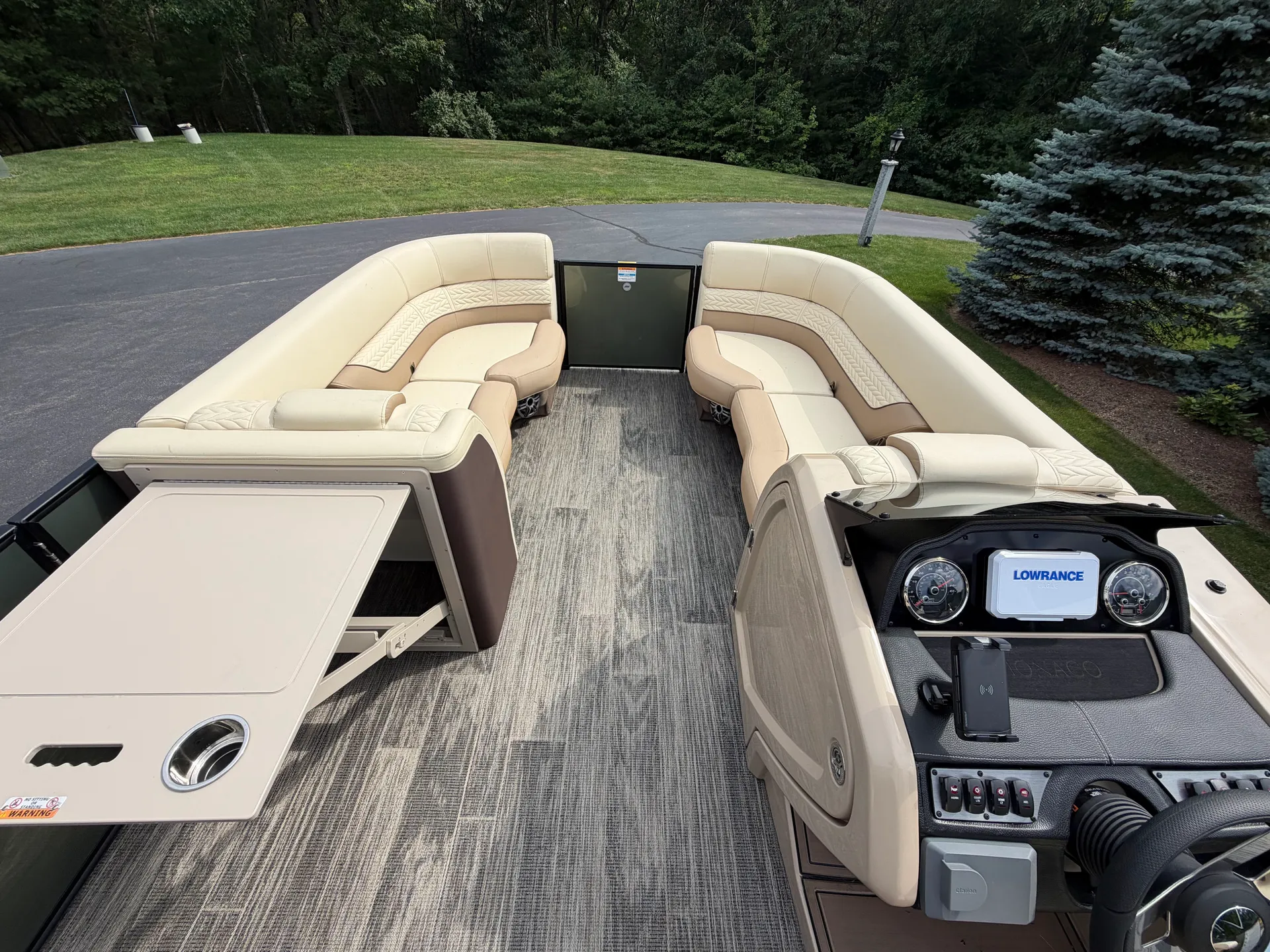 GODFREY MARINE MONACO 235 DFL IMPACT PLUS in Meredith, NH — photo 8