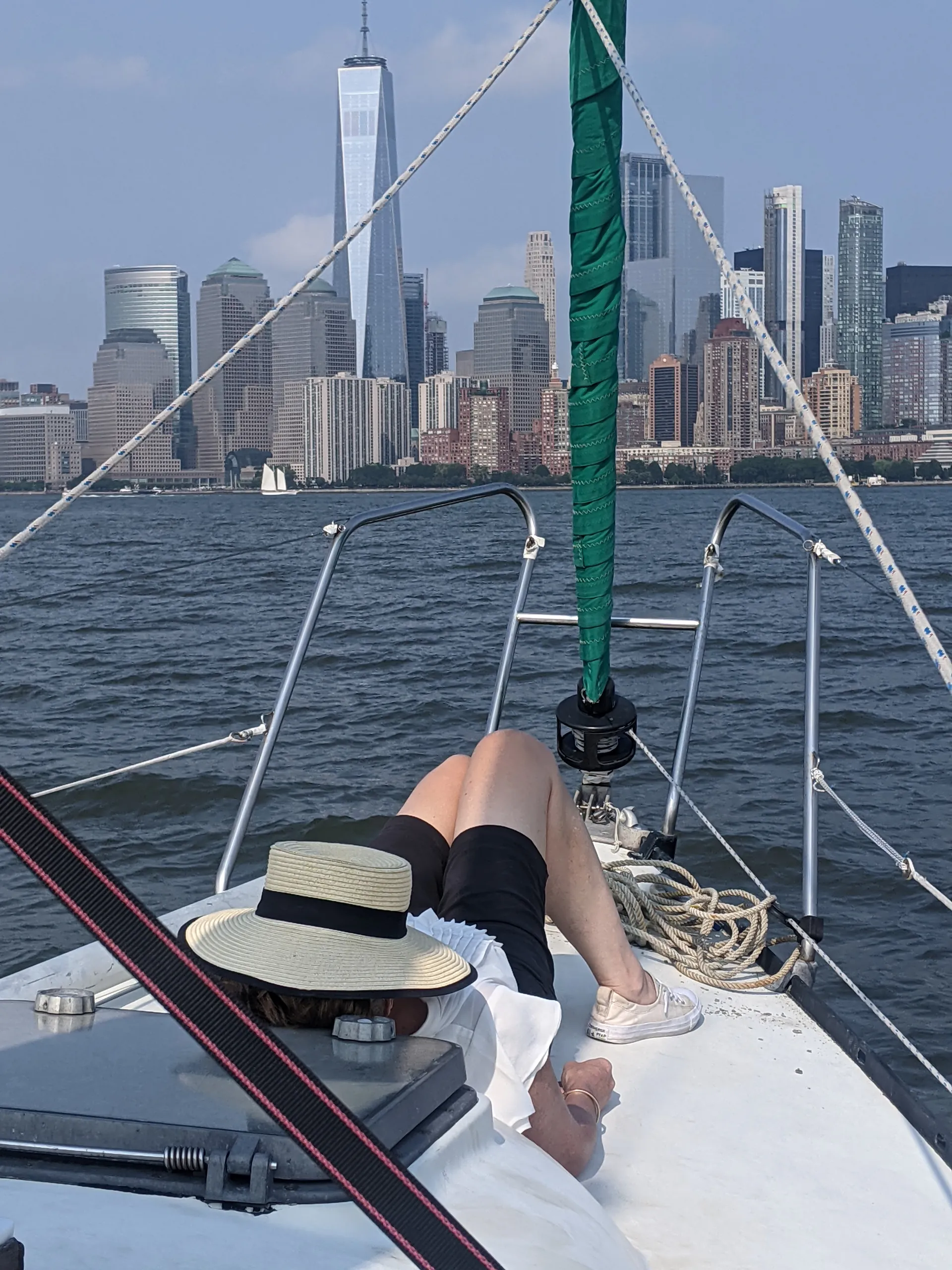 C & C Yachts 30 in Jersey City, NJ