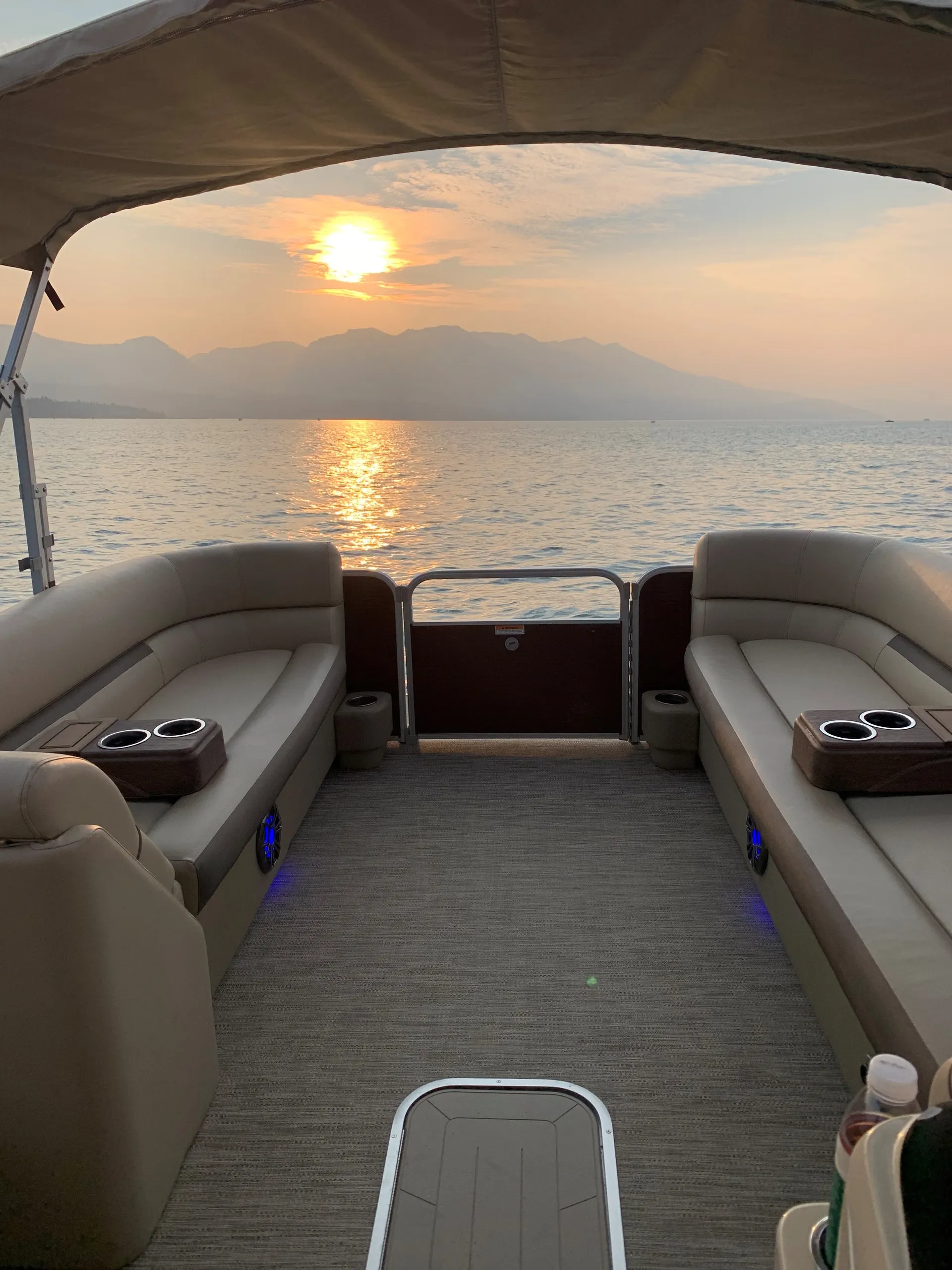 GODFREY MARINE SWEETWATER 2286 C in South Lake Tahoe, CA — photo 7
