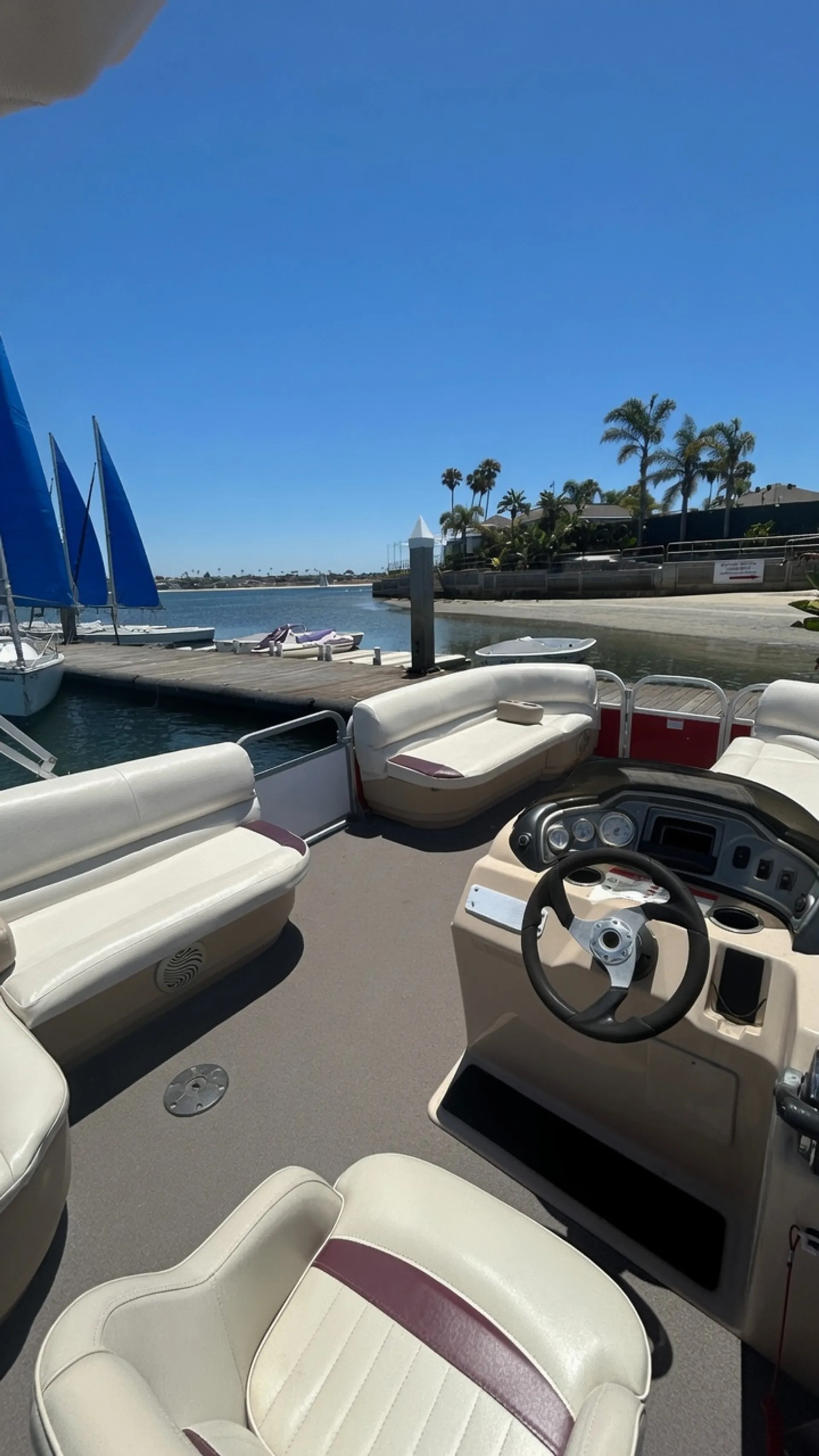 Sun Tracker By Tracker Marine Sun Tracker in San Diego, CA — photo 3