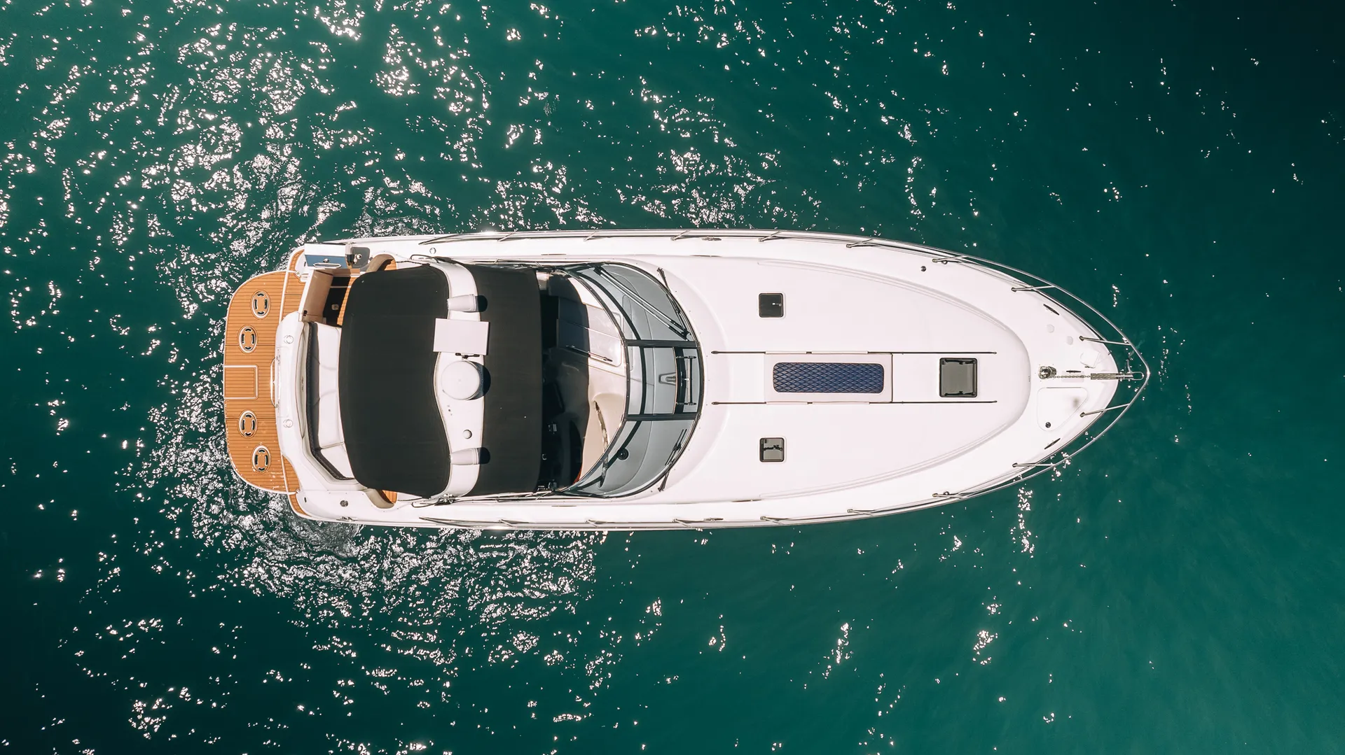 Sea Ray Boats Sundancer 380 in Chicago, IL — photo 4
