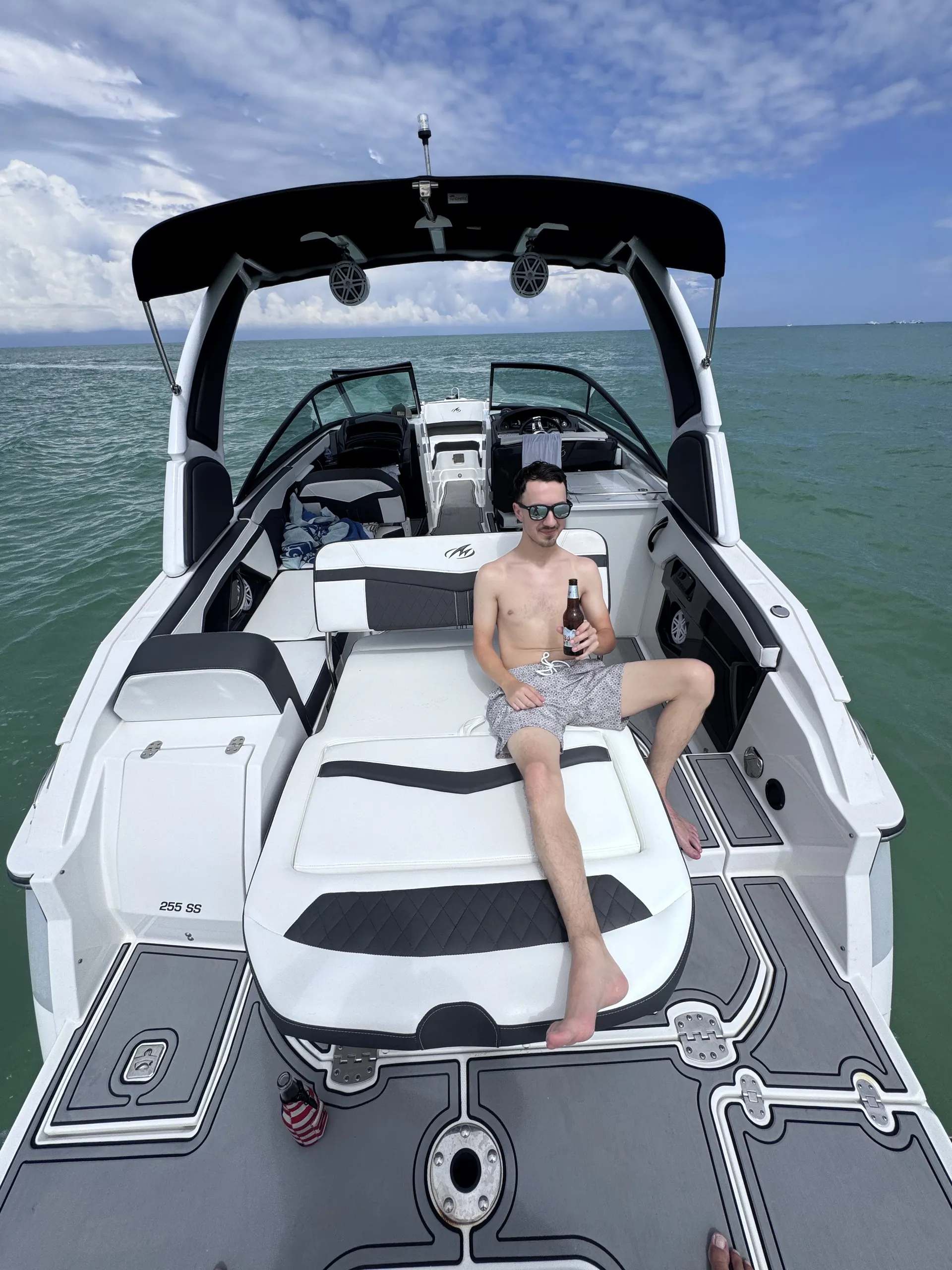 MONTEREY BOATS 255SS in St. Petersburg, FL — photo 3