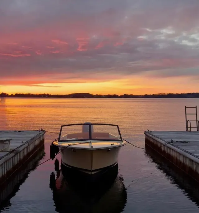 Rent a Rossiter runabout in Middle Township, NJ near me