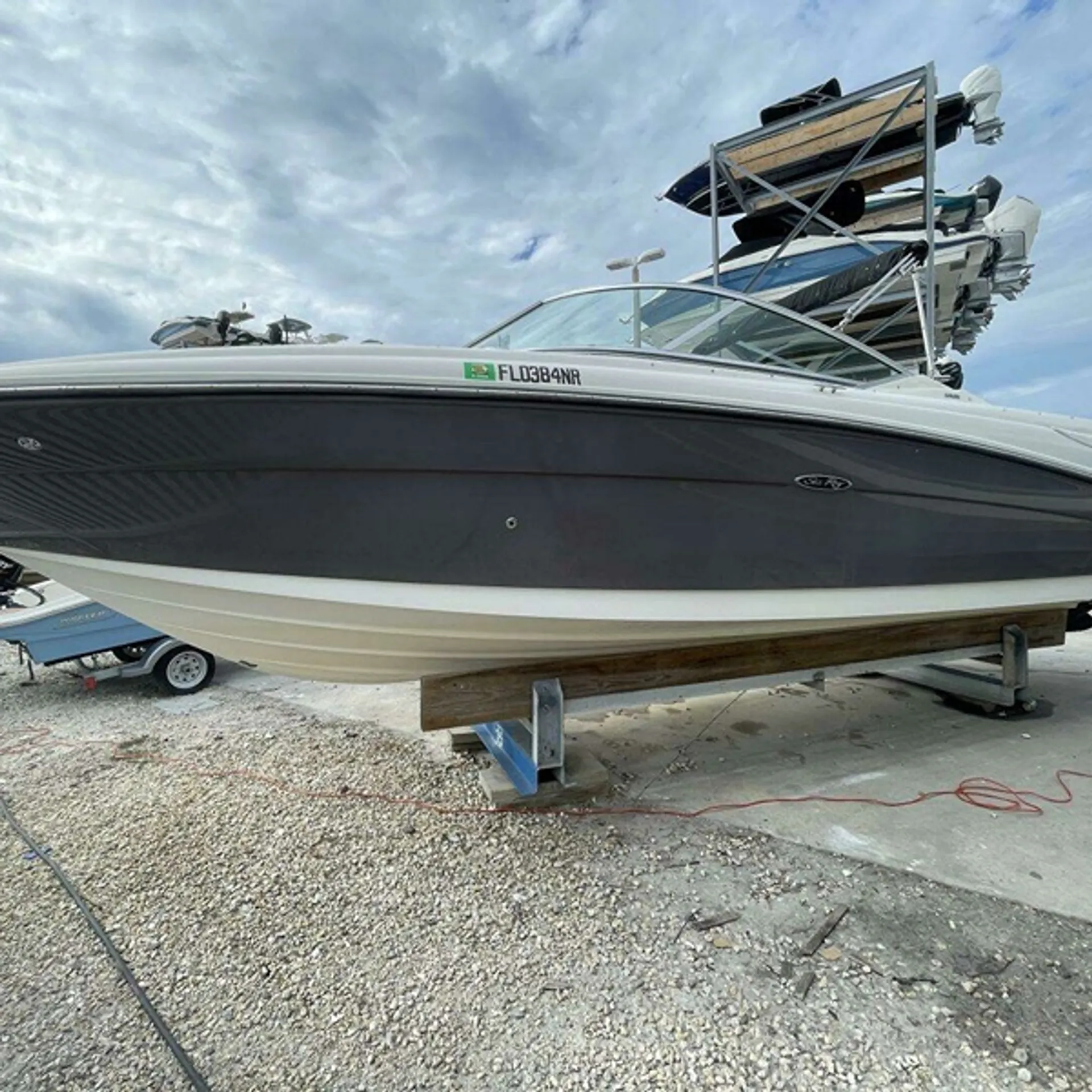 SEA RAY BOATS 270 SELECT EX in New York, NY — photo 3