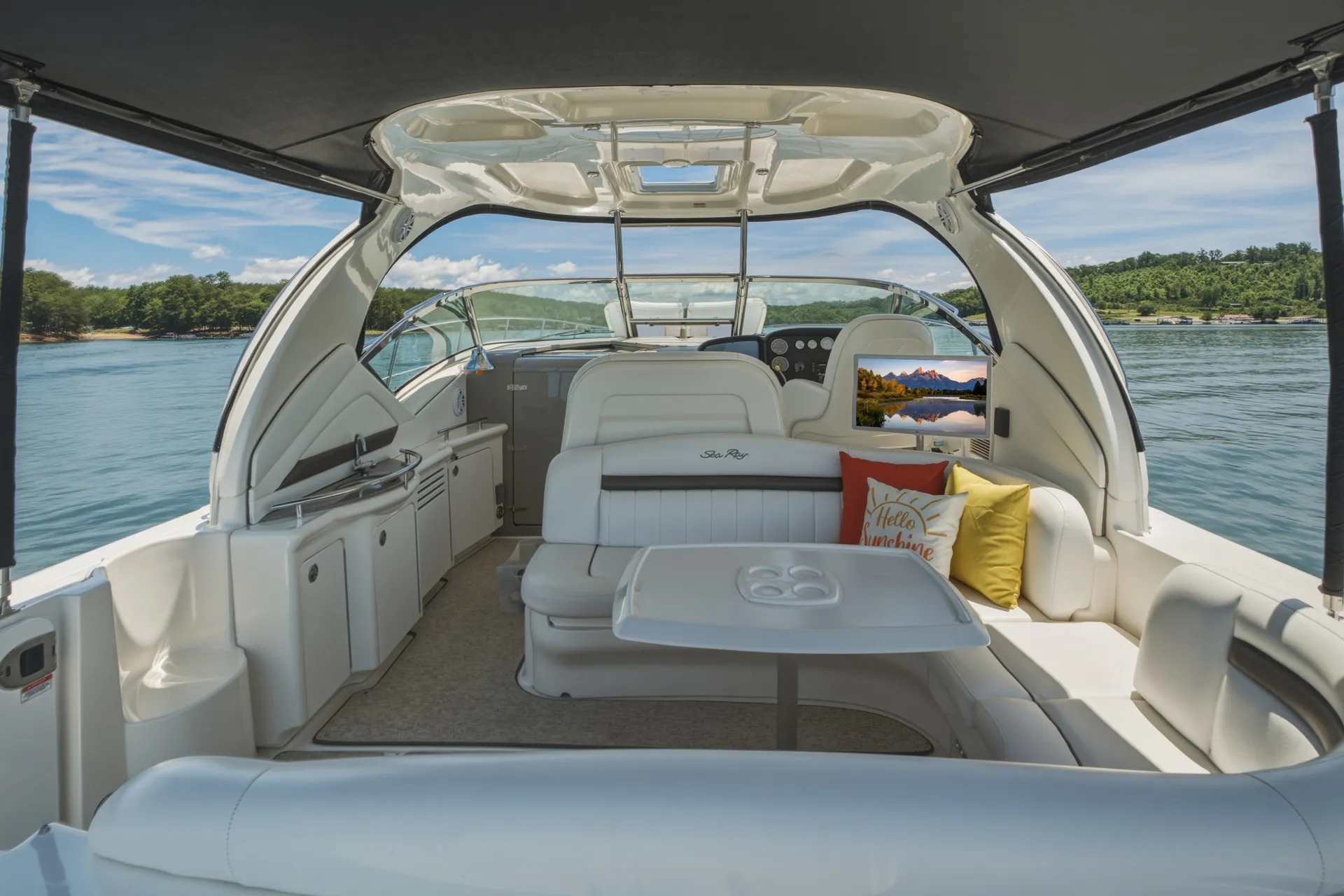 Sea Ray Boats 40 Sundancer in Six Mile, SC — photo 6