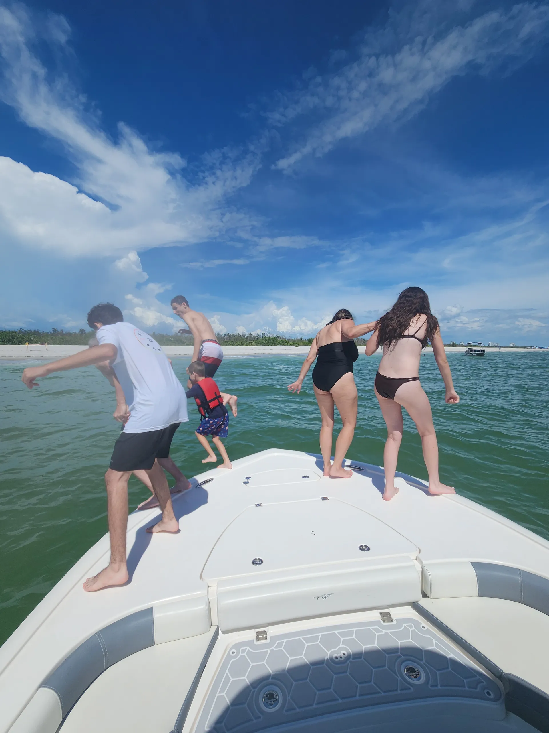 Boat Tours- Bonita Springs / Fort Myers Beach FL