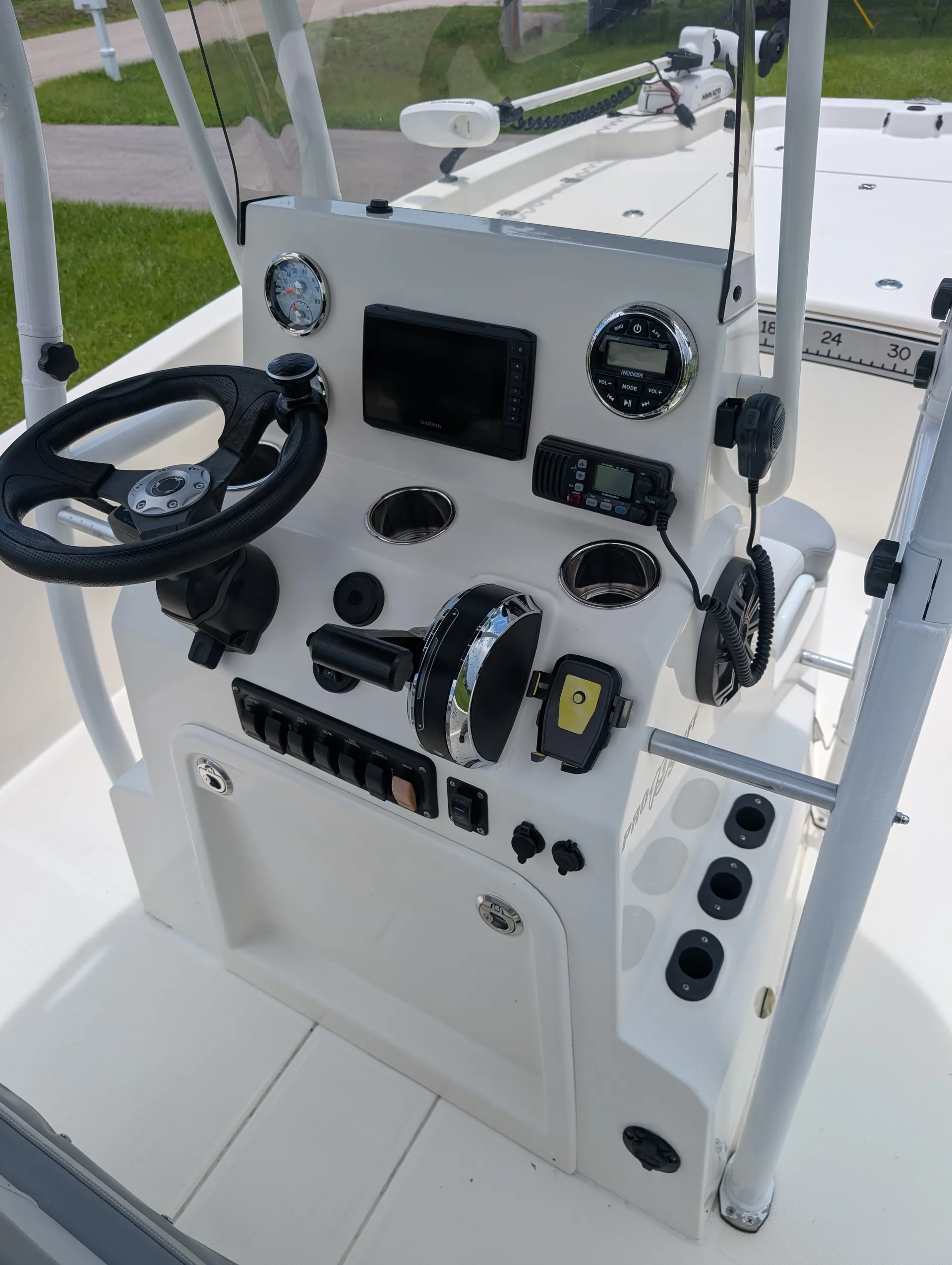 MAKO MARINE PRO SKIFF 19 CC in Naples, FL — photo 8
