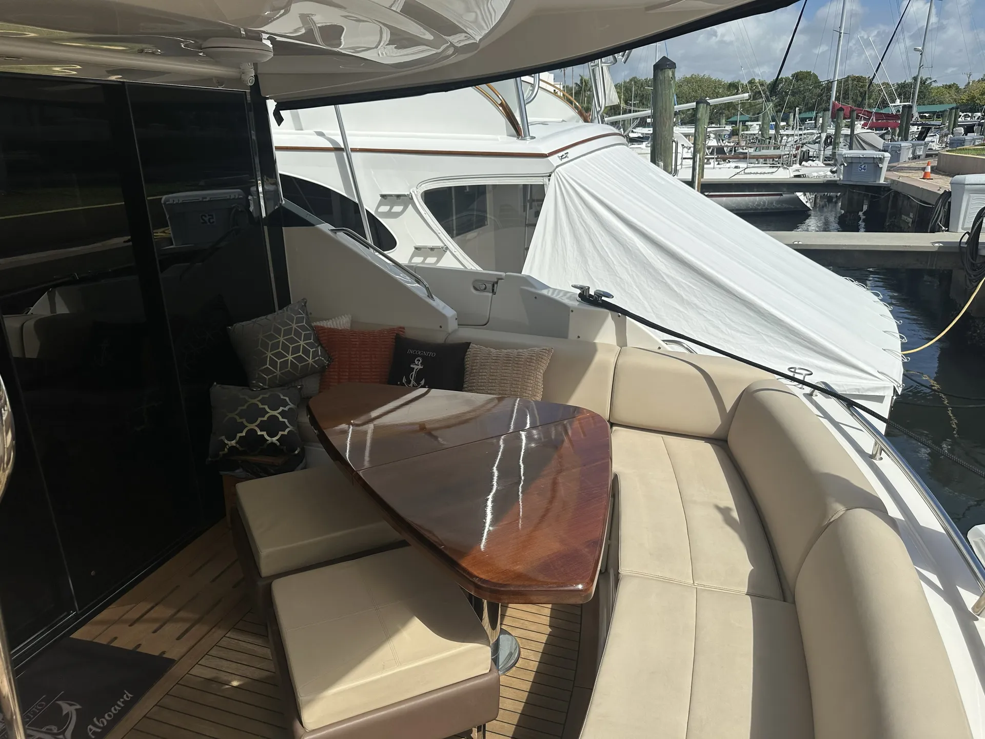 Sea Ray Boats L590 in West Palm Beach, FL — photo 3