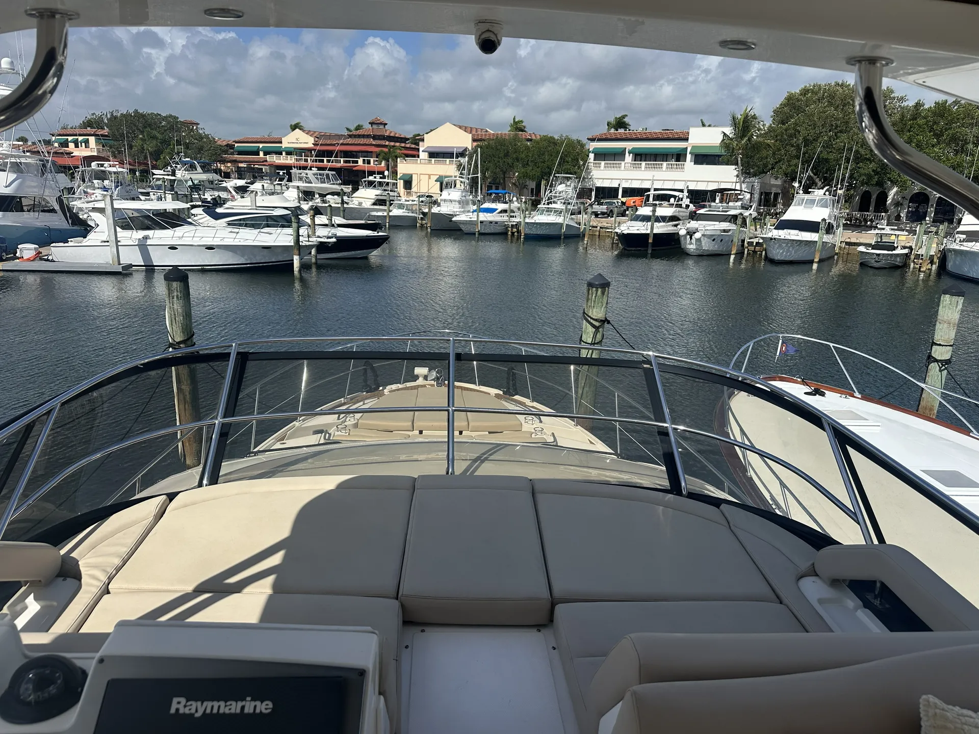 Sea Ray Boats L590 in West Palm Beach, FL — photo 2