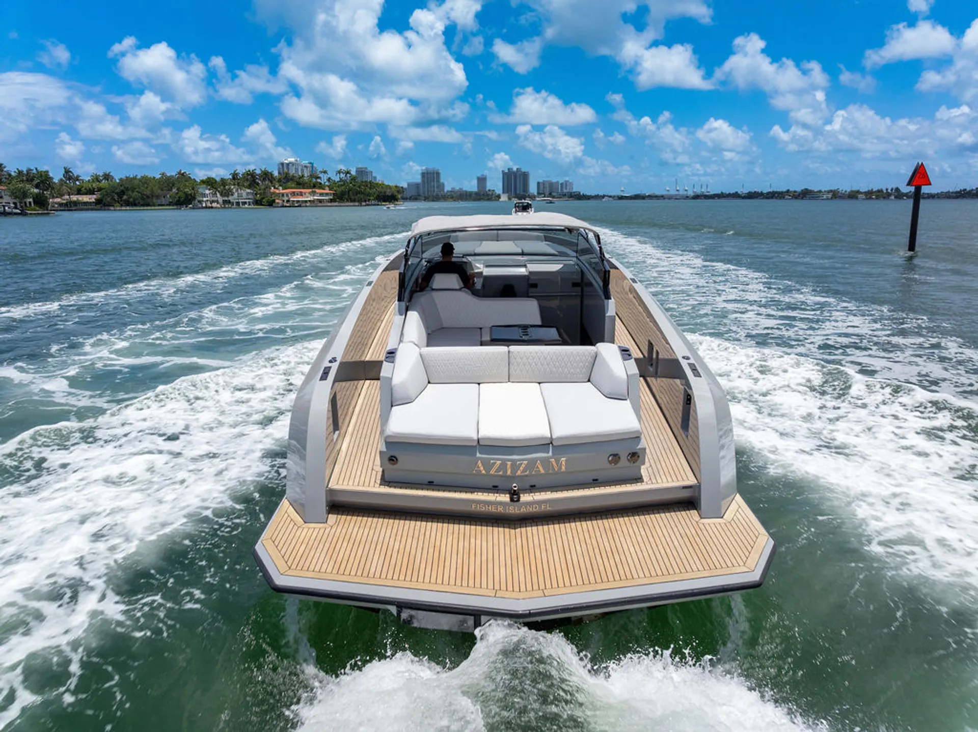 Vanquish  VQ45  in Miami, FL — photo 7