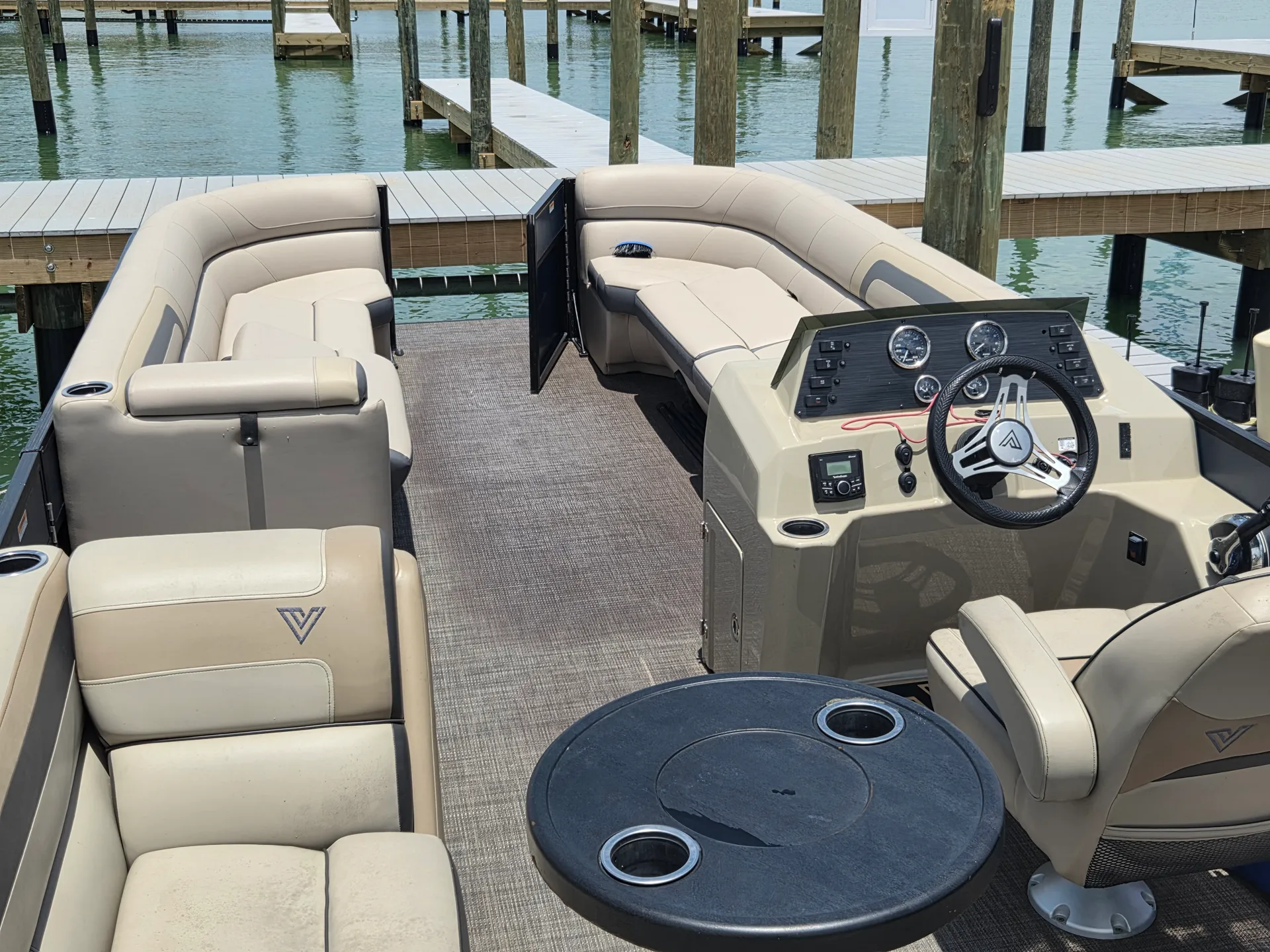 VIAGGIO BY MISTY HARBOR LAGO 25U in Clearwater, FL — photo 4