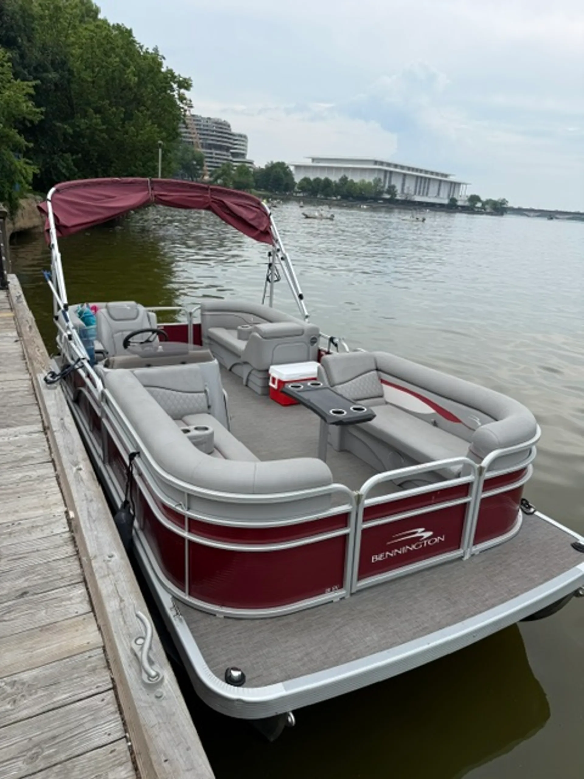 YAMAHA 190 FISH SPORT in Washington, DC