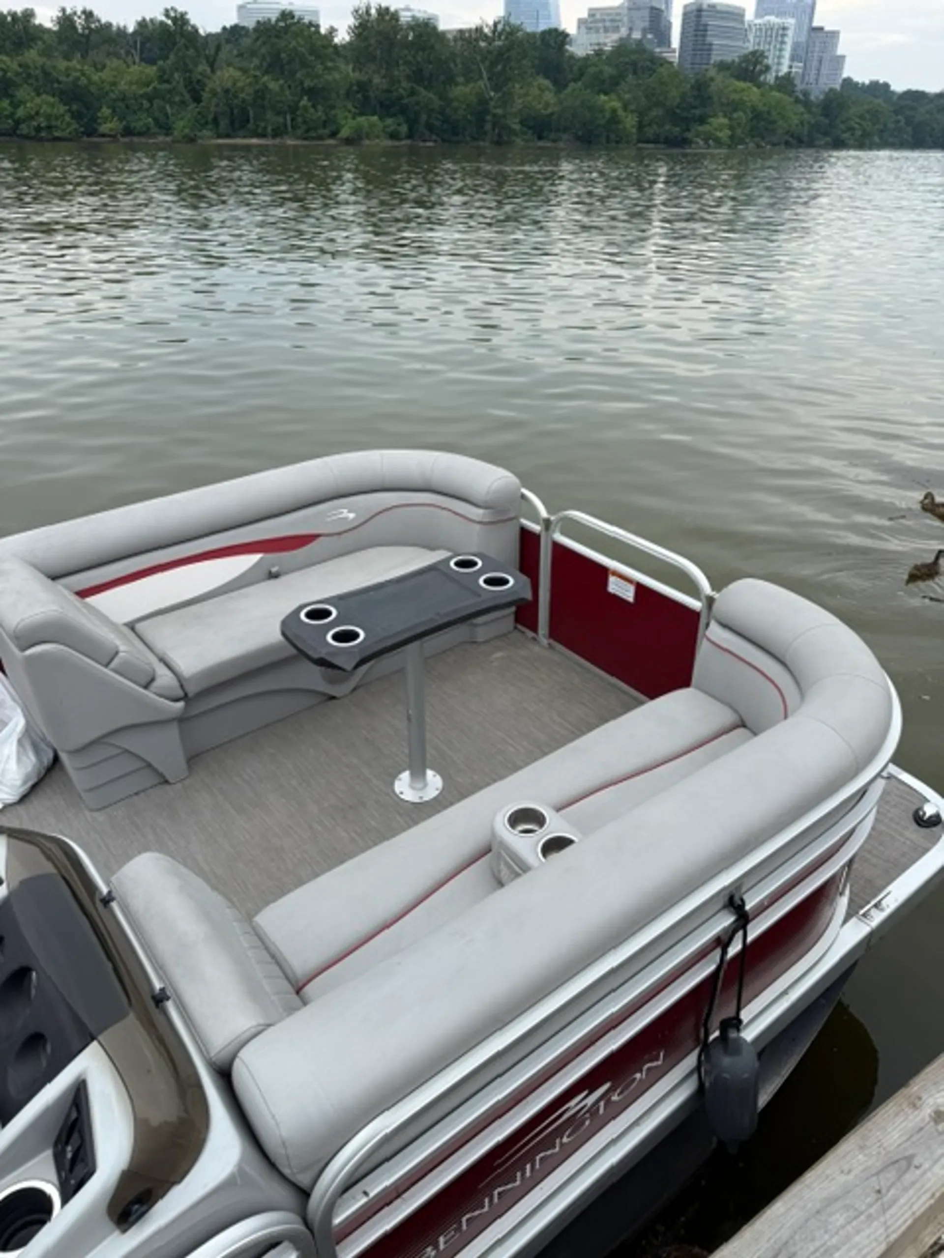YAMAHA 190 FISH SPORT in Washington, DC — photo 2