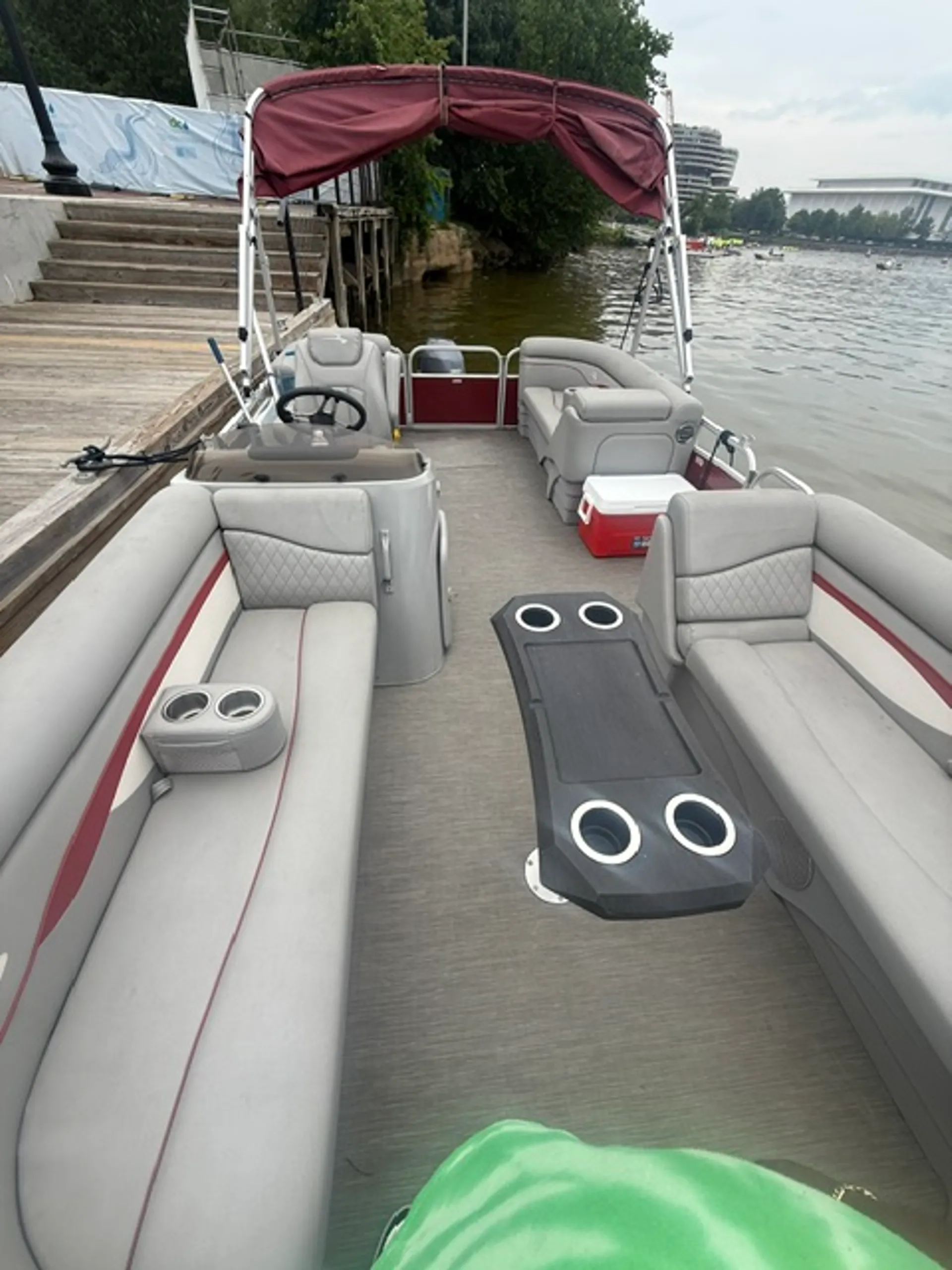 YAMAHA 190 FISH SPORT in Washington, DC — photo 3