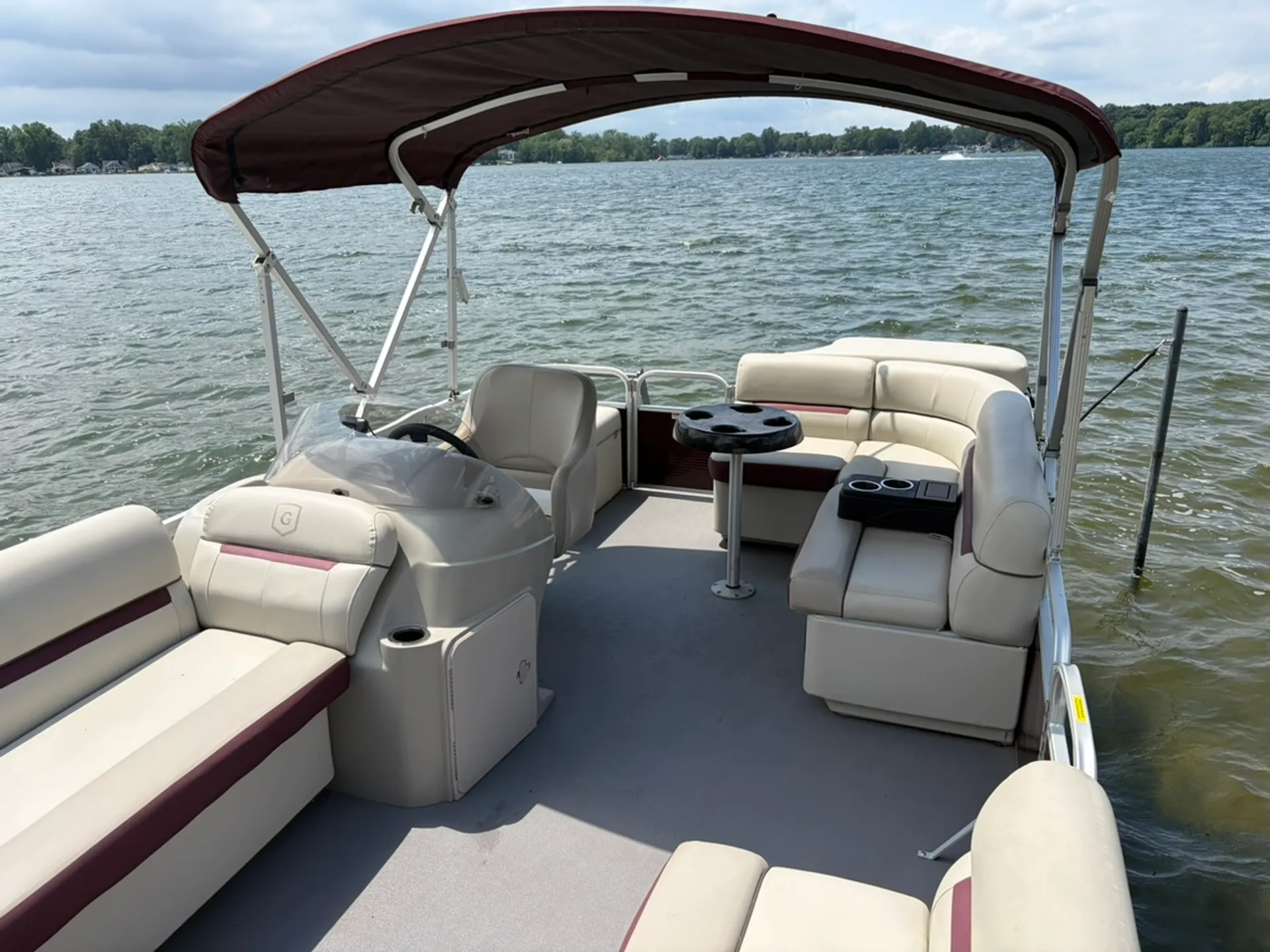 GODFREY MARINE SWEETWATER SUNRISE 186 C in Scotts, MI — photo 3