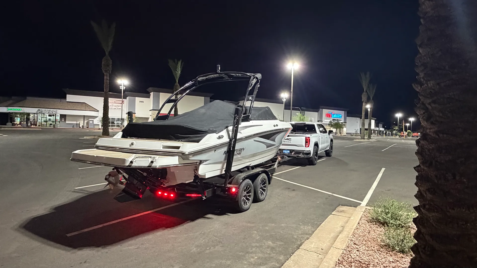 2024 Monterey M-22 | Wakeboard, Ski, Tube, Kneeboard or just Cruise!